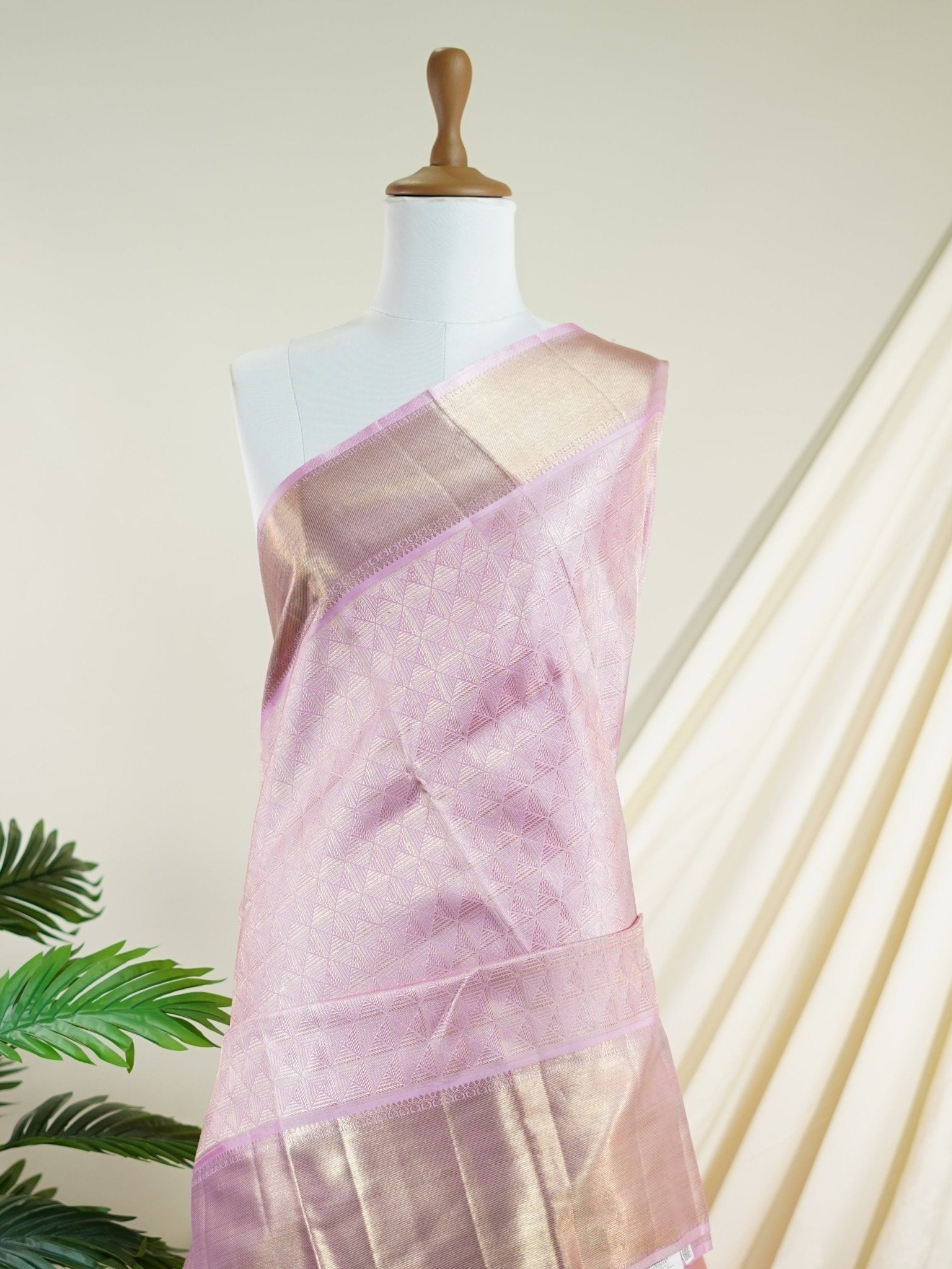 Kanchipuram Silk Baby Pink 100% Pure Silk - Manoranjitham Weaves - Handloom Store