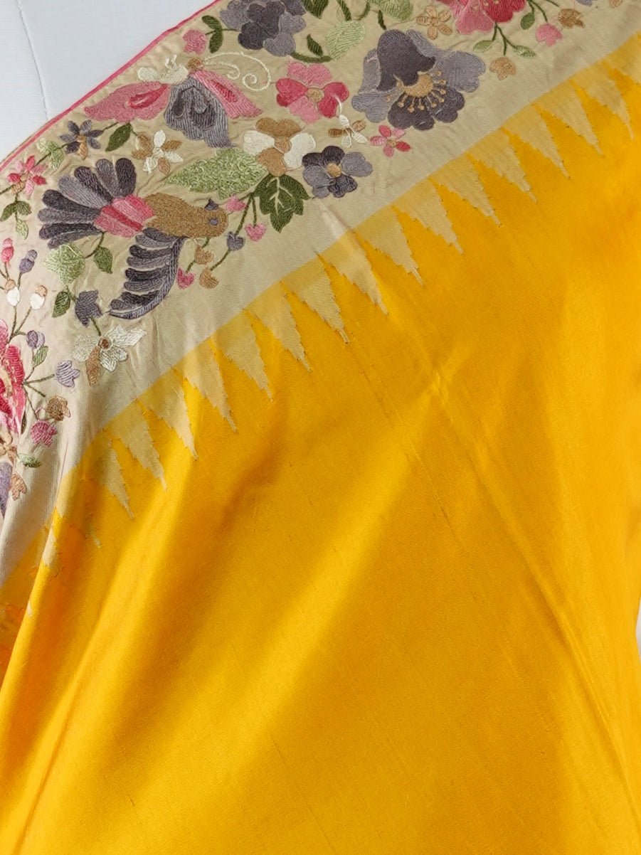 Gadwal Silk Yellow 100% Pure Silk - Manoranjitham Weaves - Handloom Store