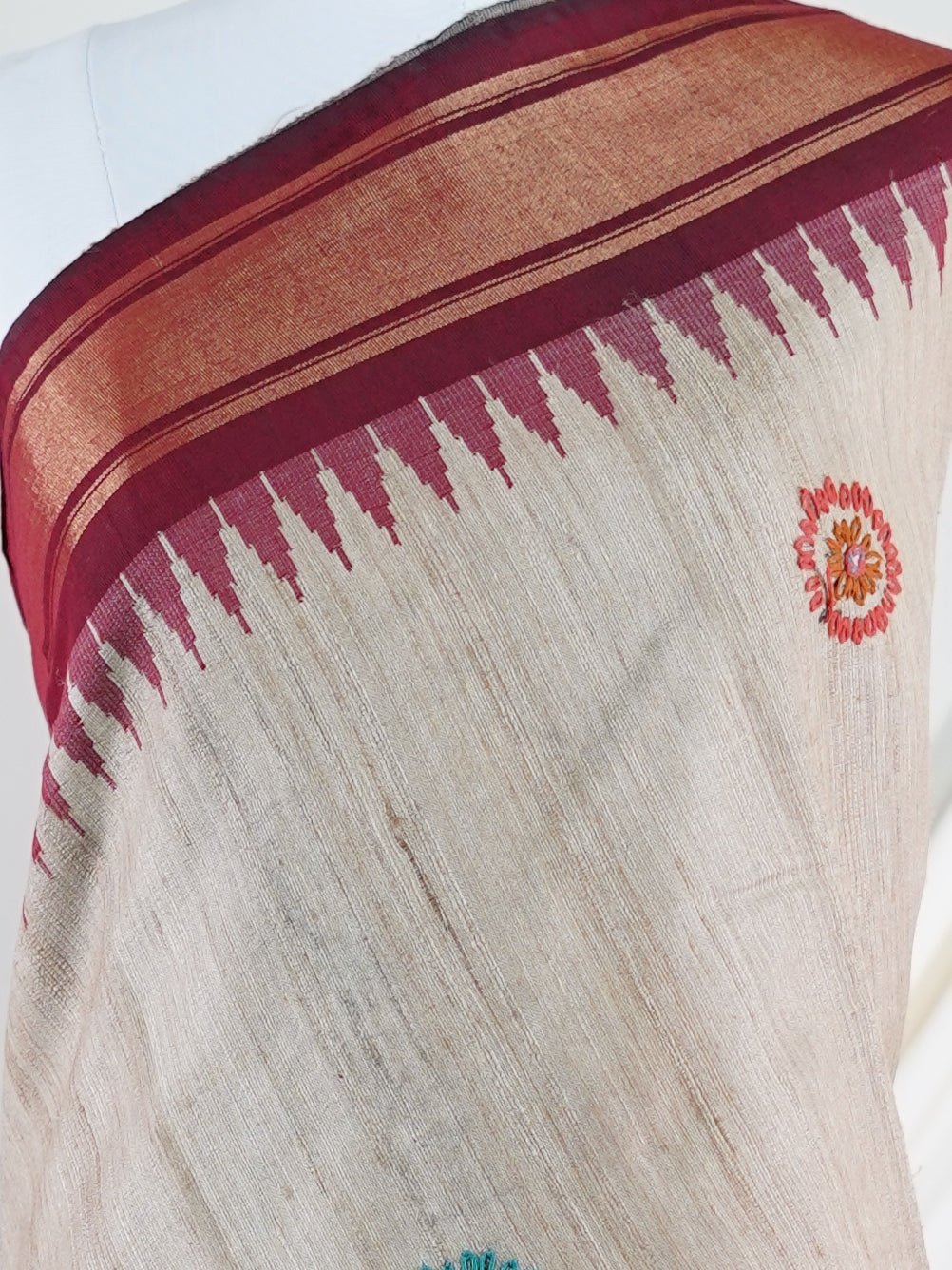 Tussars Cream 100% Pure Tussar - Manoranjitham Weaves - Handloom Store