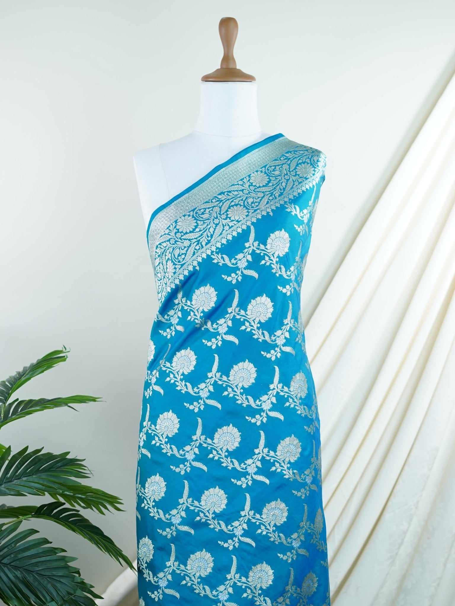 Katan Blue Katan Semi Silk - Manoranjitham Weaves - Handloom Store