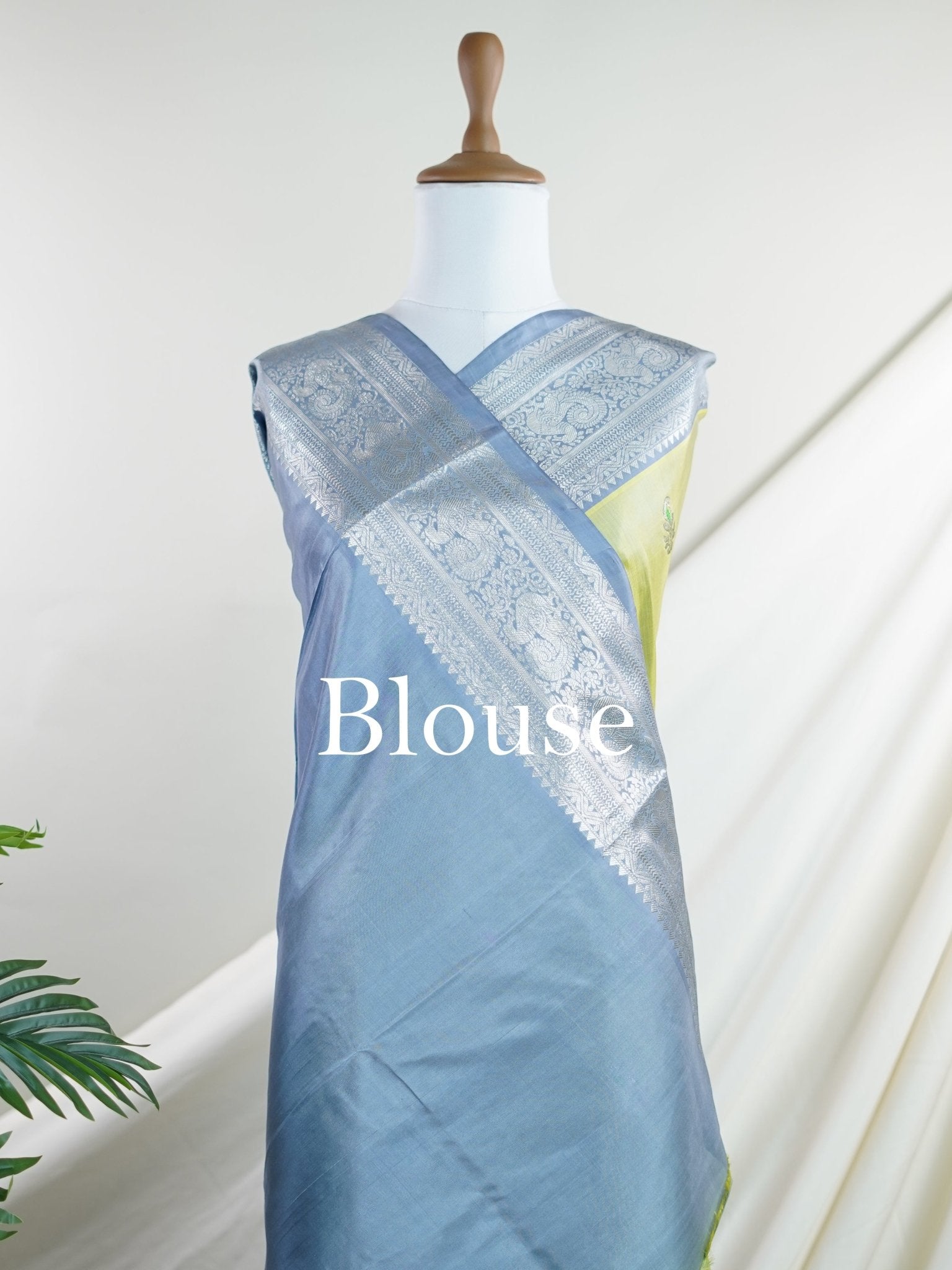 Venkatagiri Silk 100% Pure Silk - Manoranjitham Weaves - Handloom Store