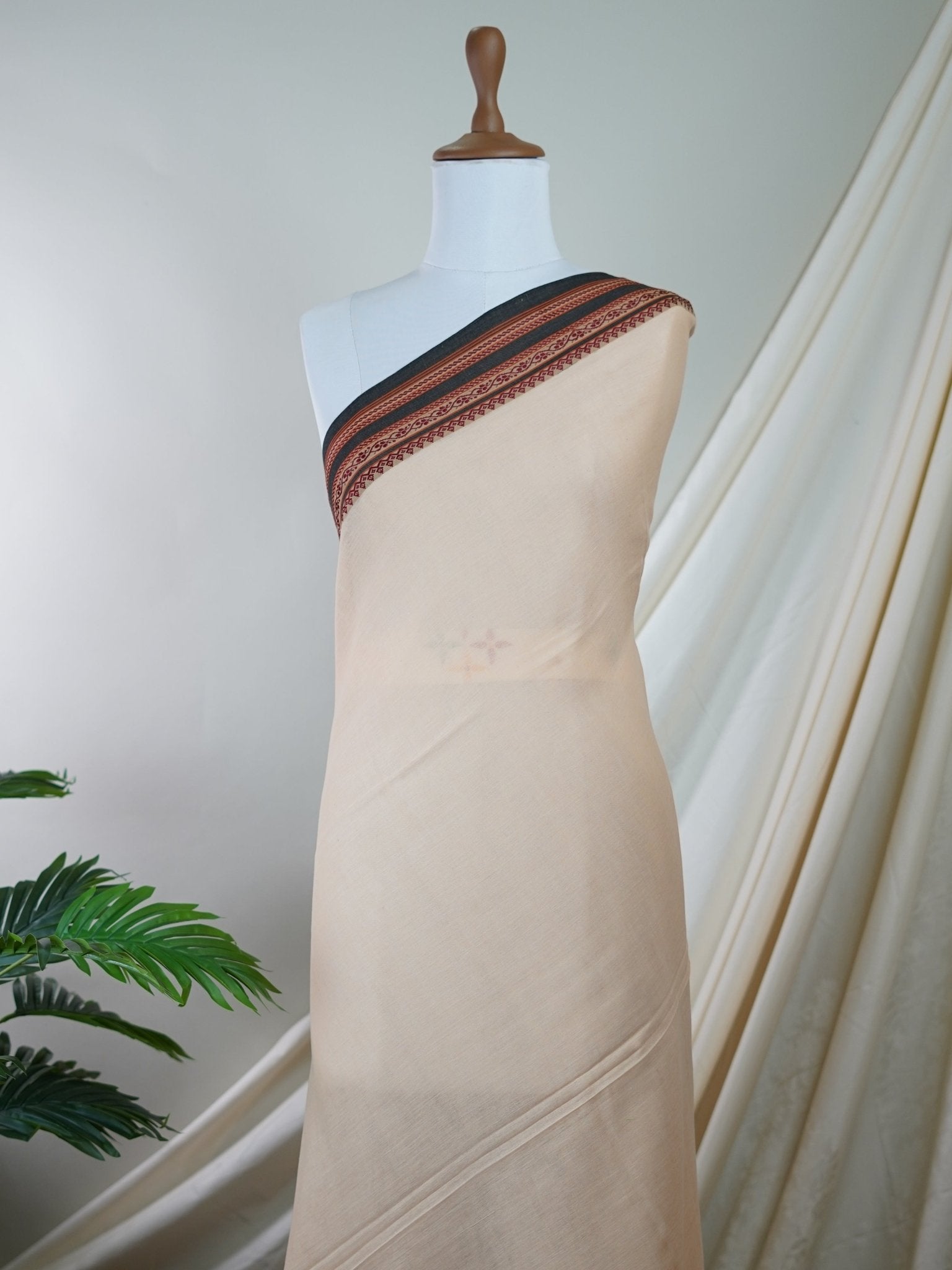 Handspun Cotton Cream Handpsun Cotton - Manoranjitham Weaves - Handloom Store