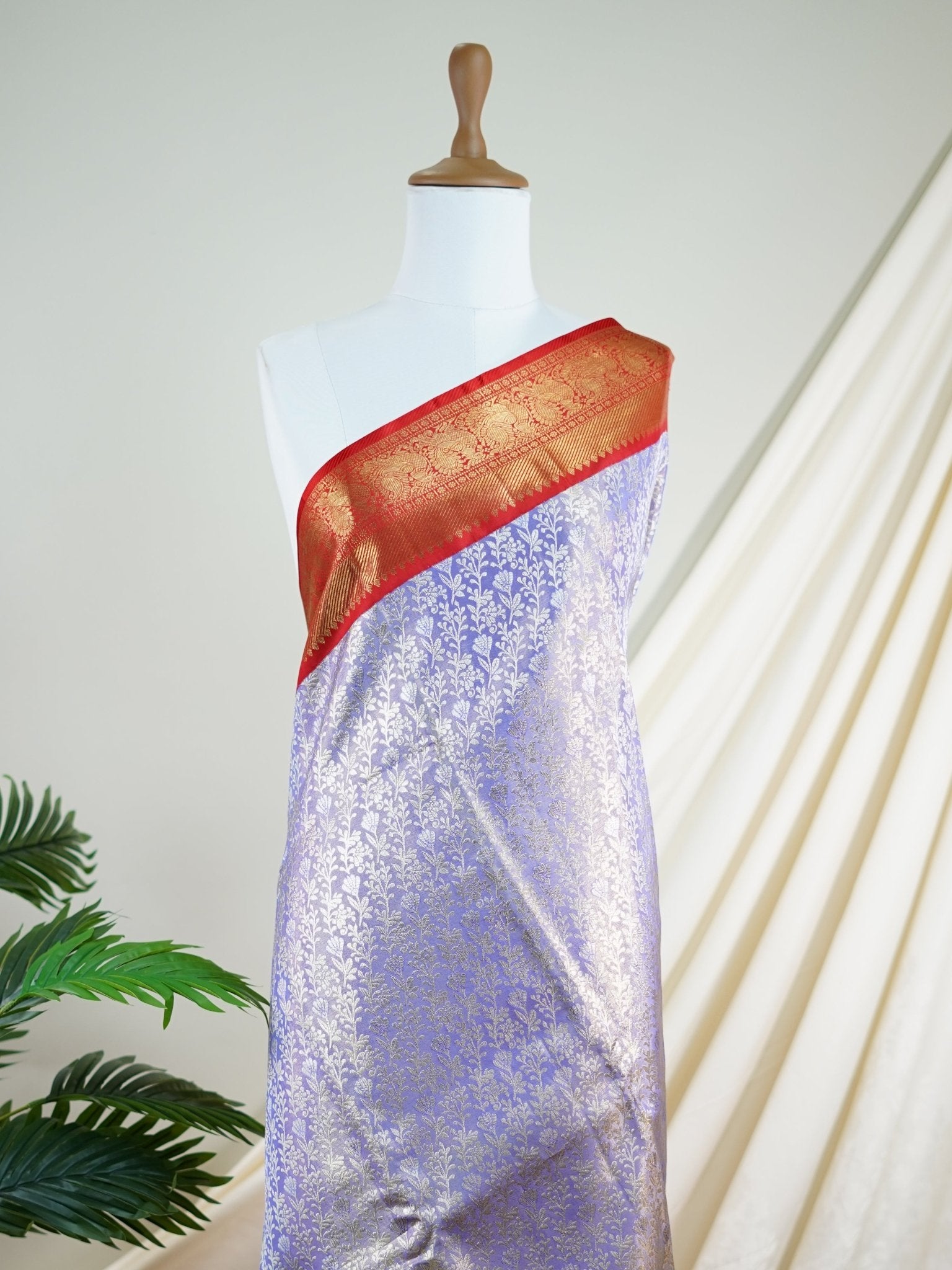 Kanchipuram Silk Lilac 100% Pure Silk - Manoranjitham Weaves - Handloom Store