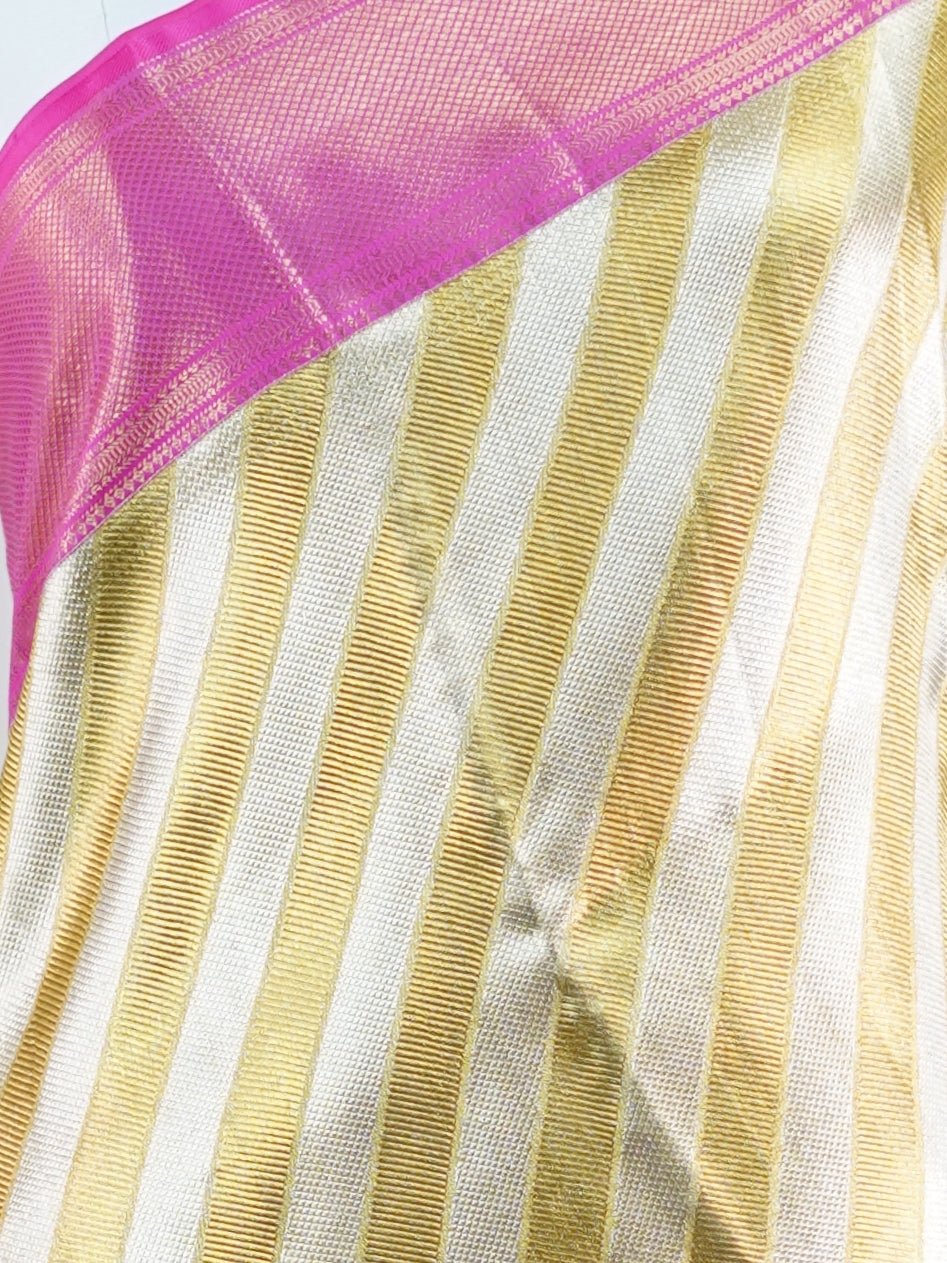 Kanchipuram Silk Gold And Silver tissu 100% Pure Silk - Manoranjitham Weaves - Handloom Store