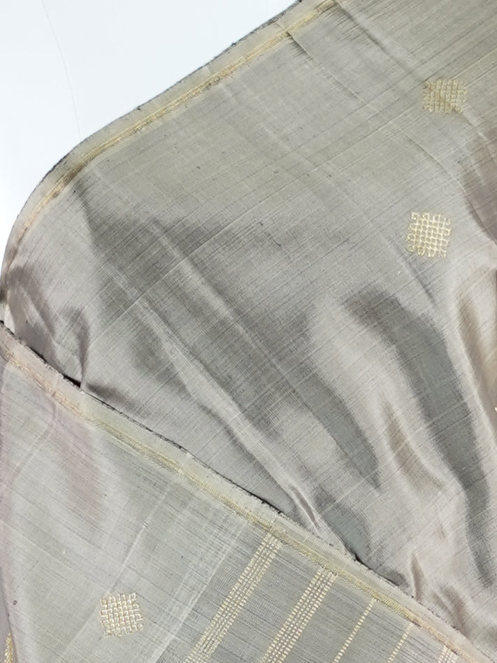 Kanchipuram Silk Grey 100% Pure Silk - Manoranjitham Weaves - Handloom Store