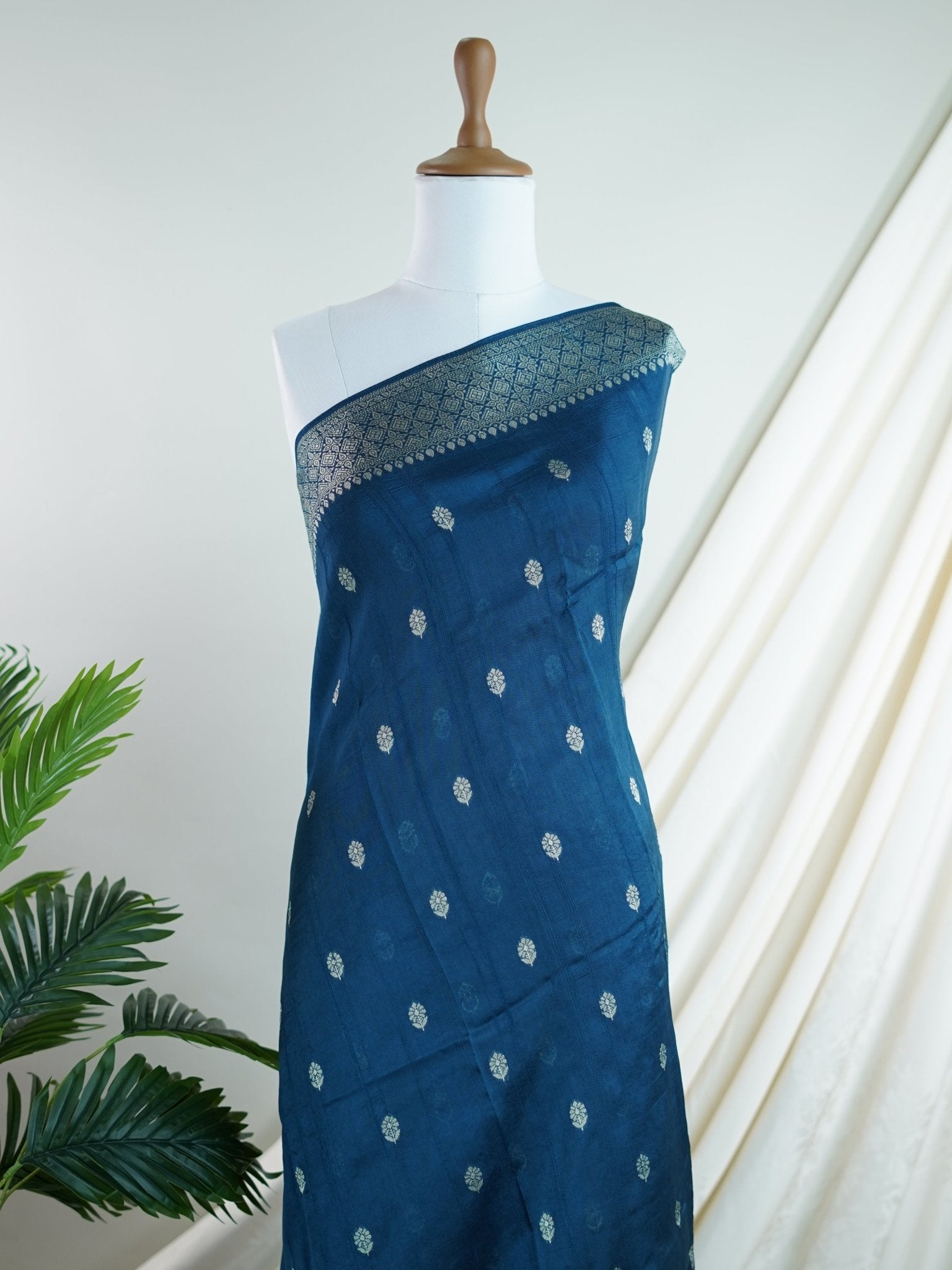 Georgette Blue Tussar Georgette - Manoranjitham Weaves - Handloom Store