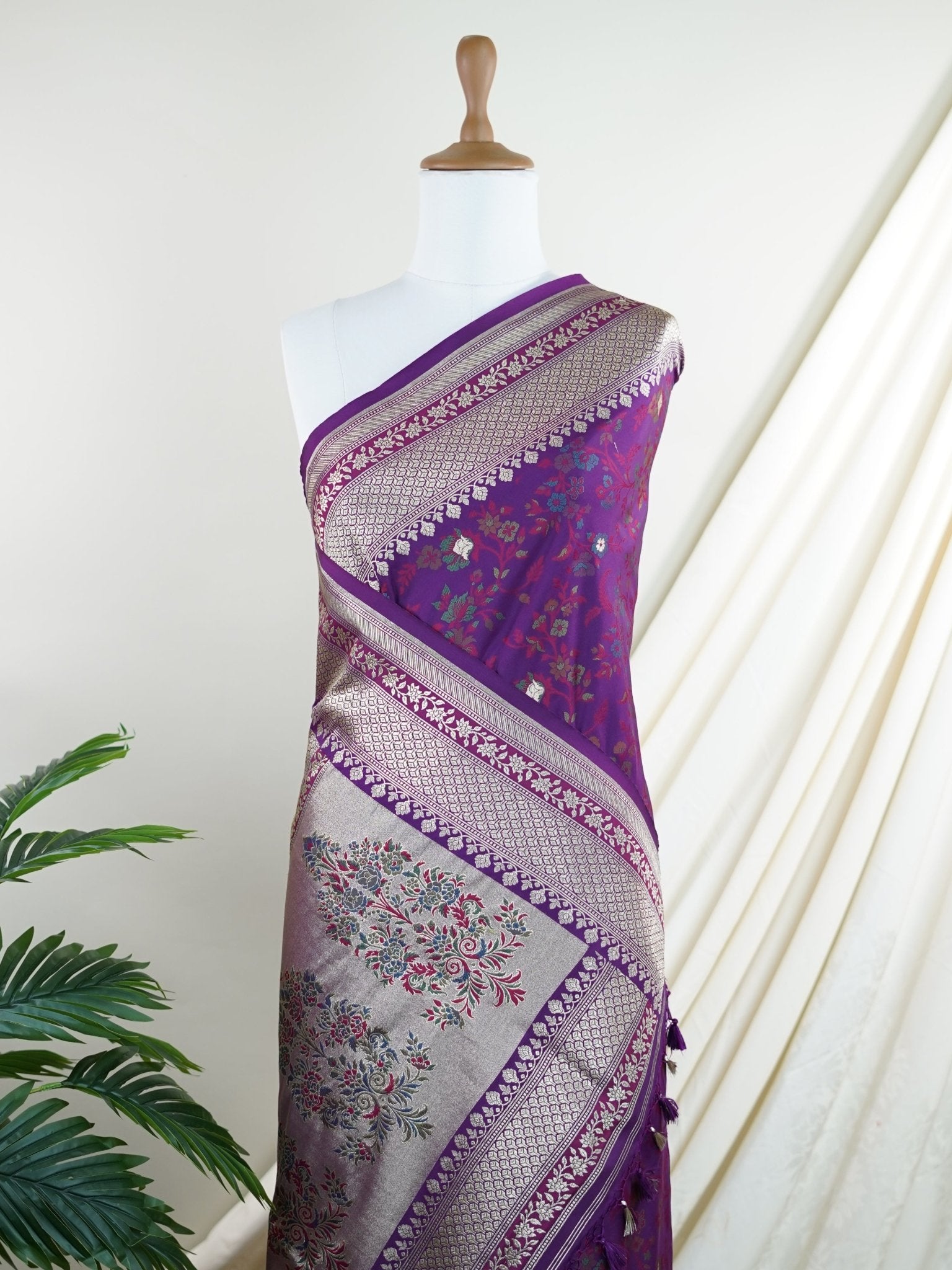 Katan Purple Katan Semi Silk - Manoranjitham Weaves - Handloom Store