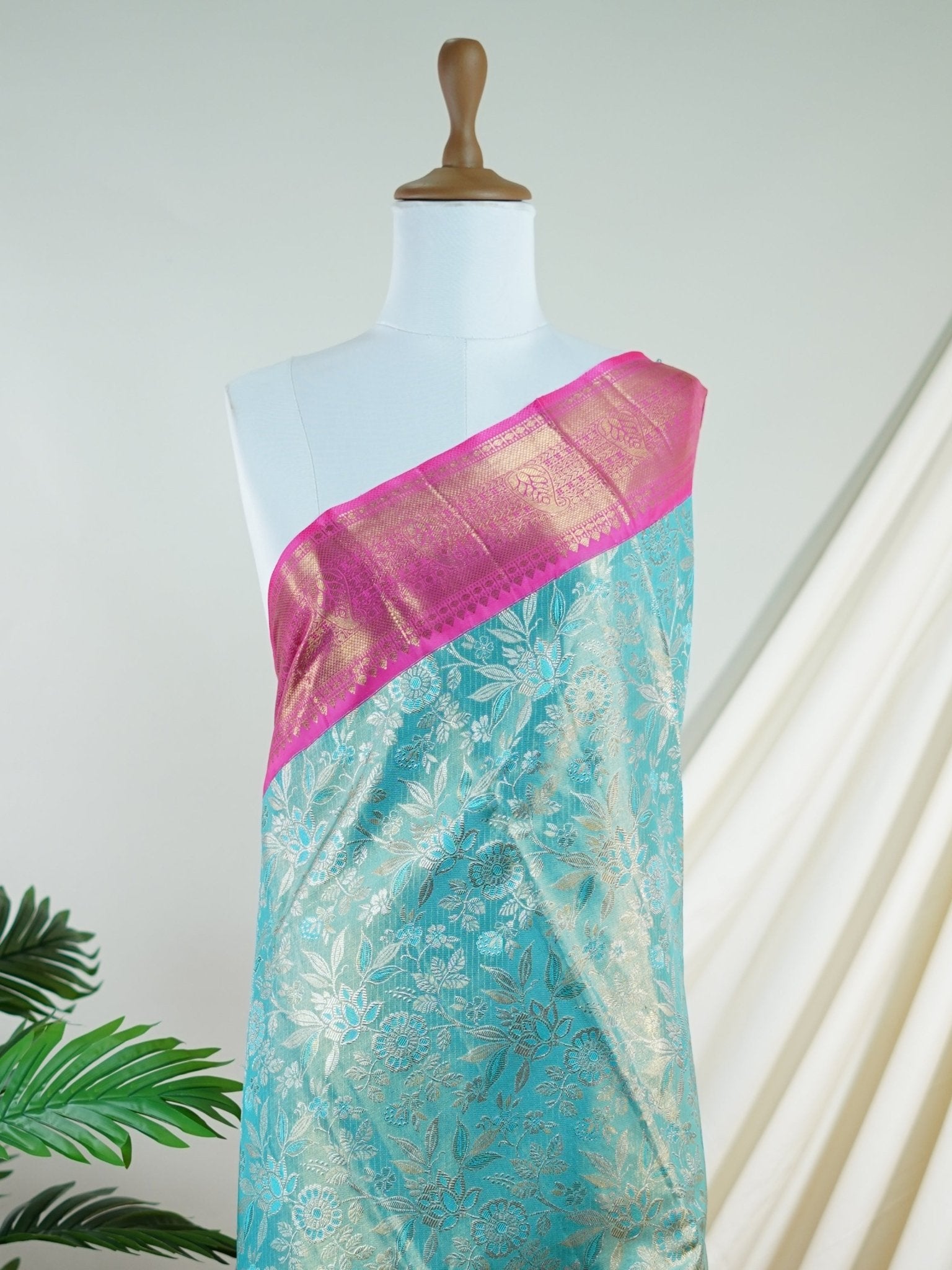 Kanchipuram Silk Turquoise 100% Pure Silk - Manoranjitham Weaves - Handloom Store