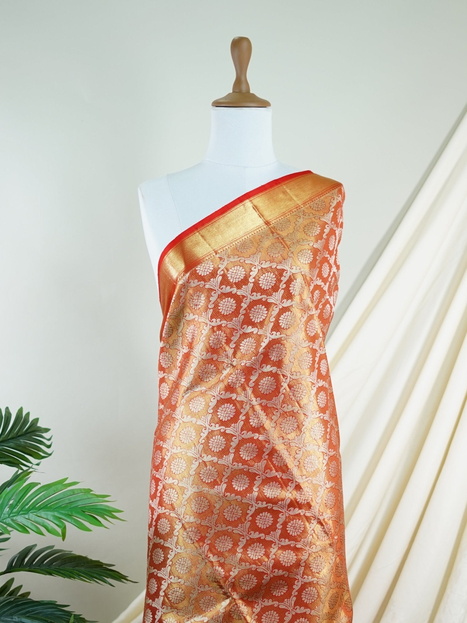 Kanchipuram Silk Peach Red 100% Pure Silk - Manoranjitham Weaves - Handloom Store