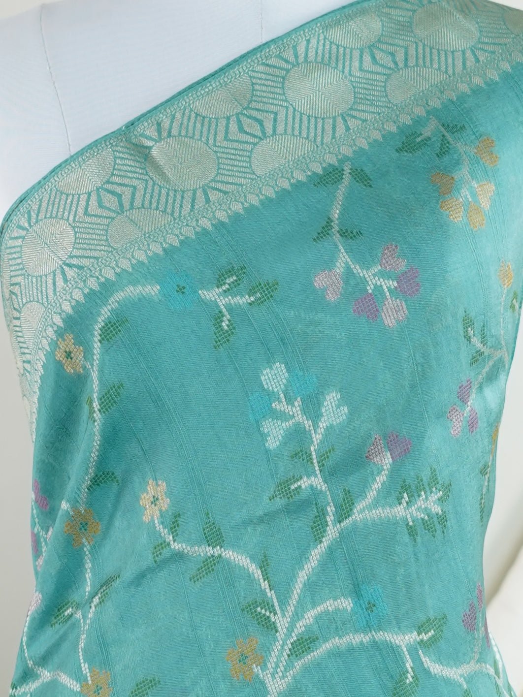 Georgette Green Tussar Georgette - Manoranjitham Weaves - Handloom Store