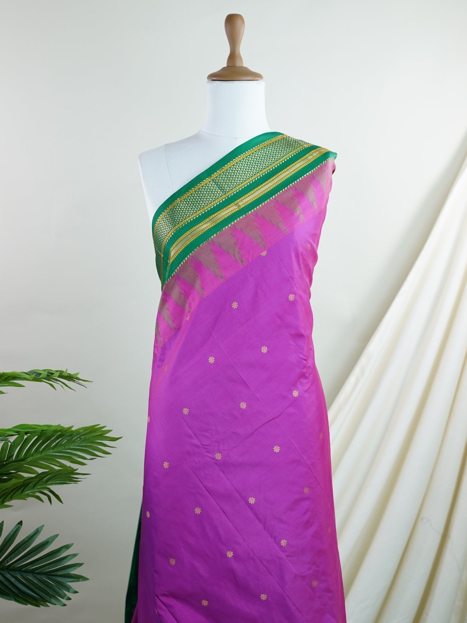Semi Silk Semi Silk - Manoranjitham Weaves - Handloom Store