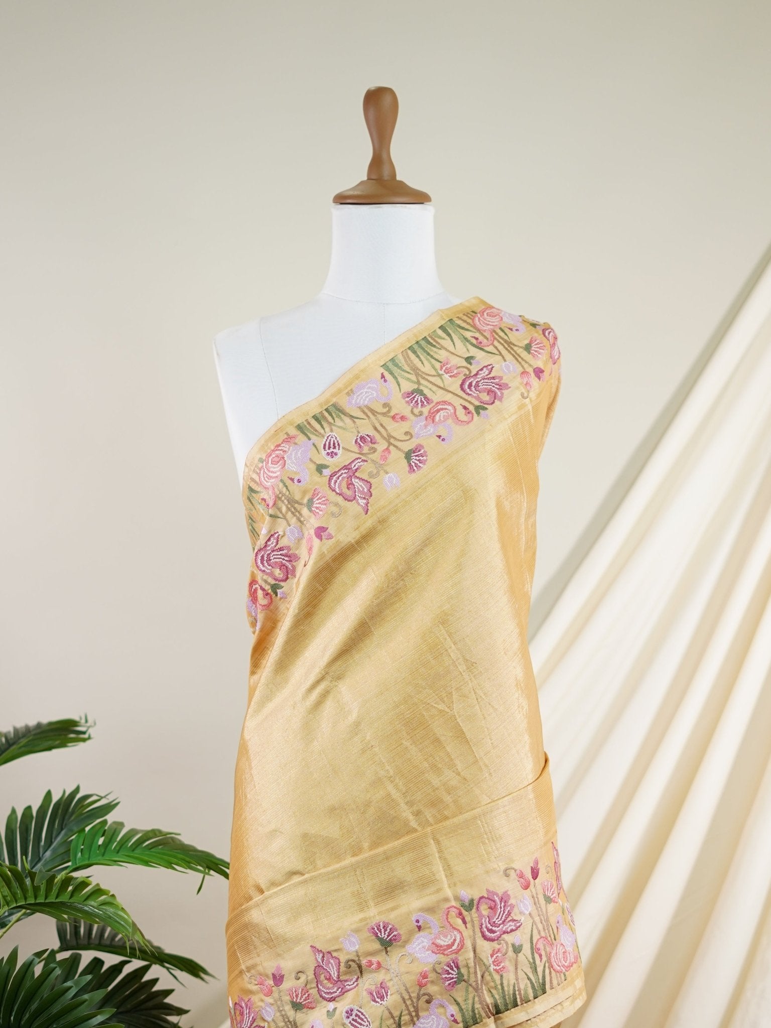 Kanchipuram Silk 100% Pure Silk - Manoranjitham Weaves - Handloom Store