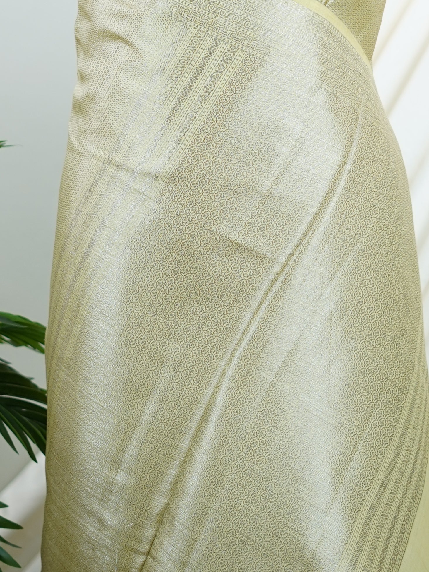 Chiniya Silk Yellow 100% Pure Silk - Manoranjitham Weaves - Handloom Store