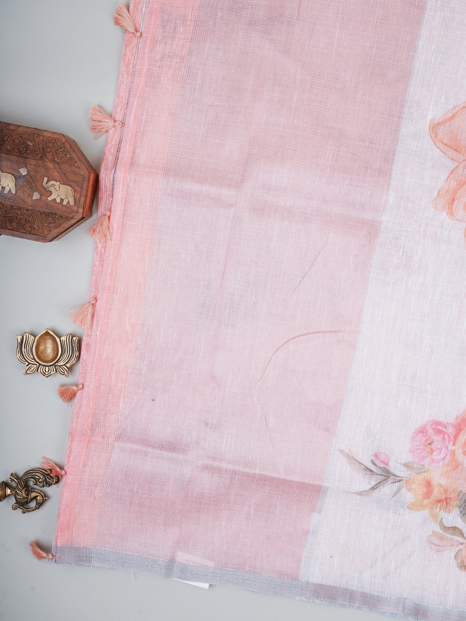 Linen White Silk Kota - Manoranjitham Weaves - Handloom Store