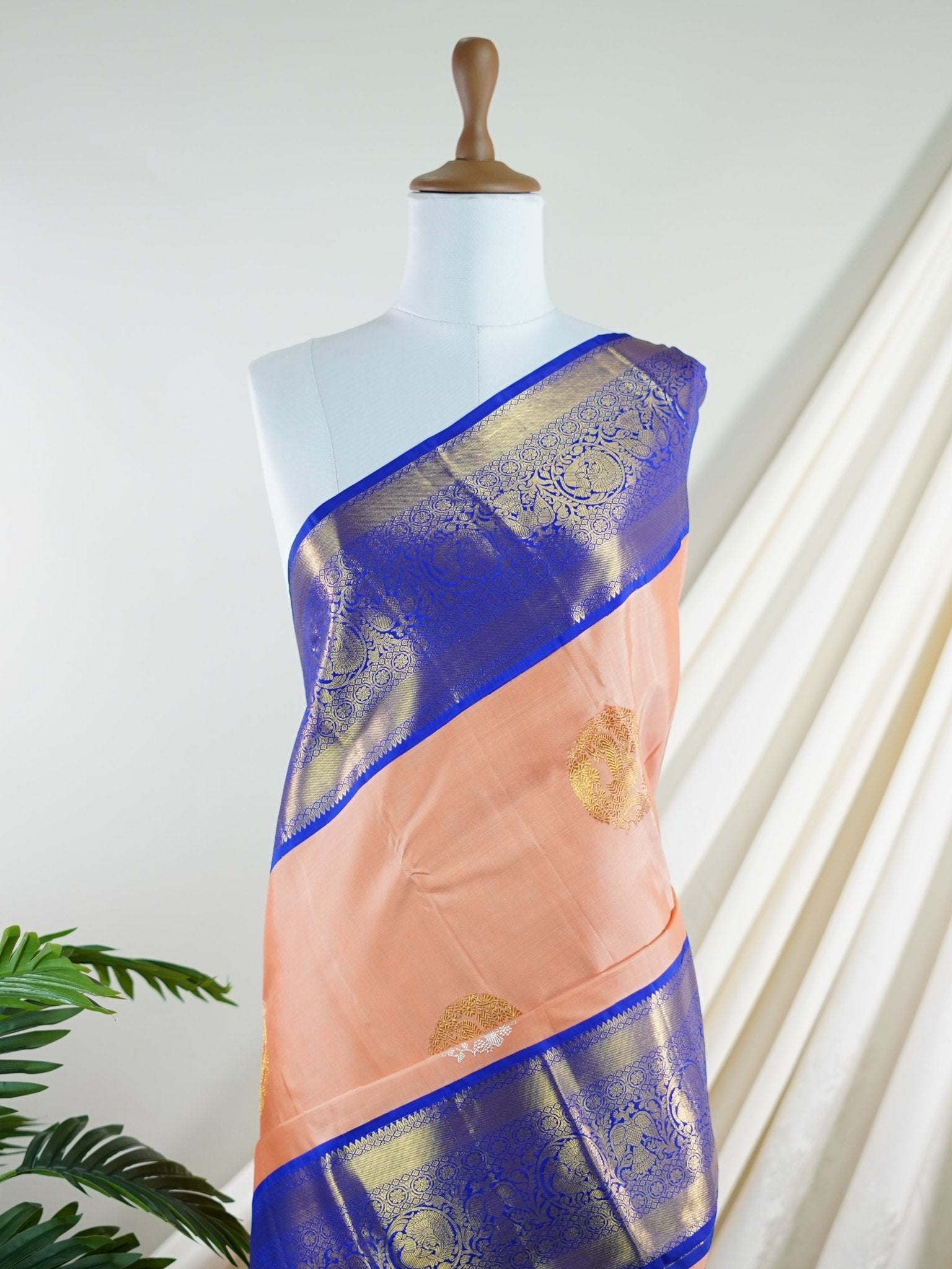 Kanchipuram Silk Orange 100% Pure Silk - Manoranjitham Weaves - Handloom Store