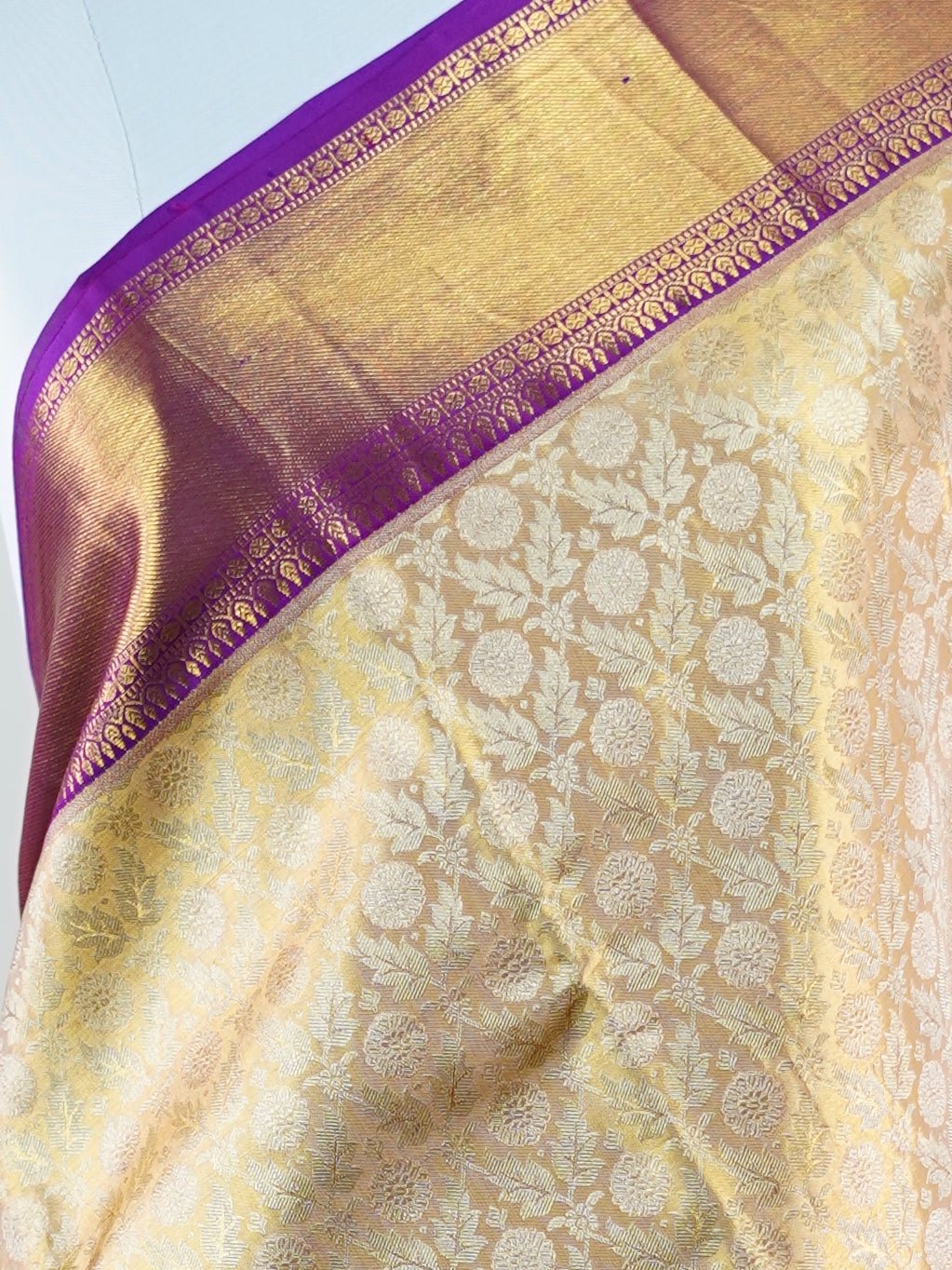 Kanchipuram Silk Gold 100% Pure Silk - Manoranjitham Weaves - Handloom Store