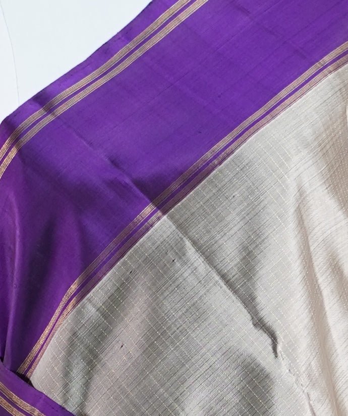 Kanchipuram Silk Grey 100% Pure Silk - Manoranjitham Weaves - Handloom Store