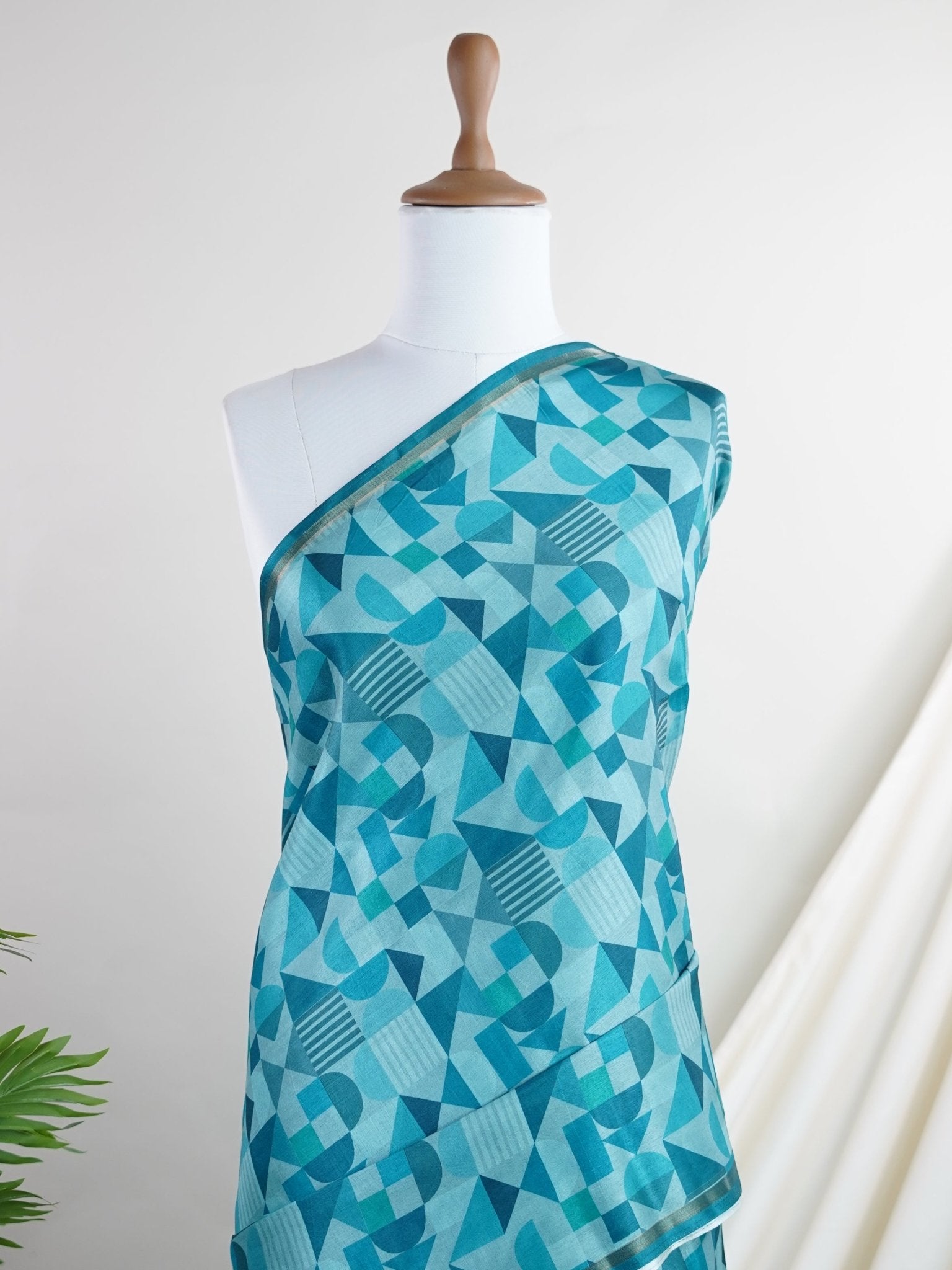 Katan Cream Semi Silk - Manoranjitham Weaves - Handloom Store