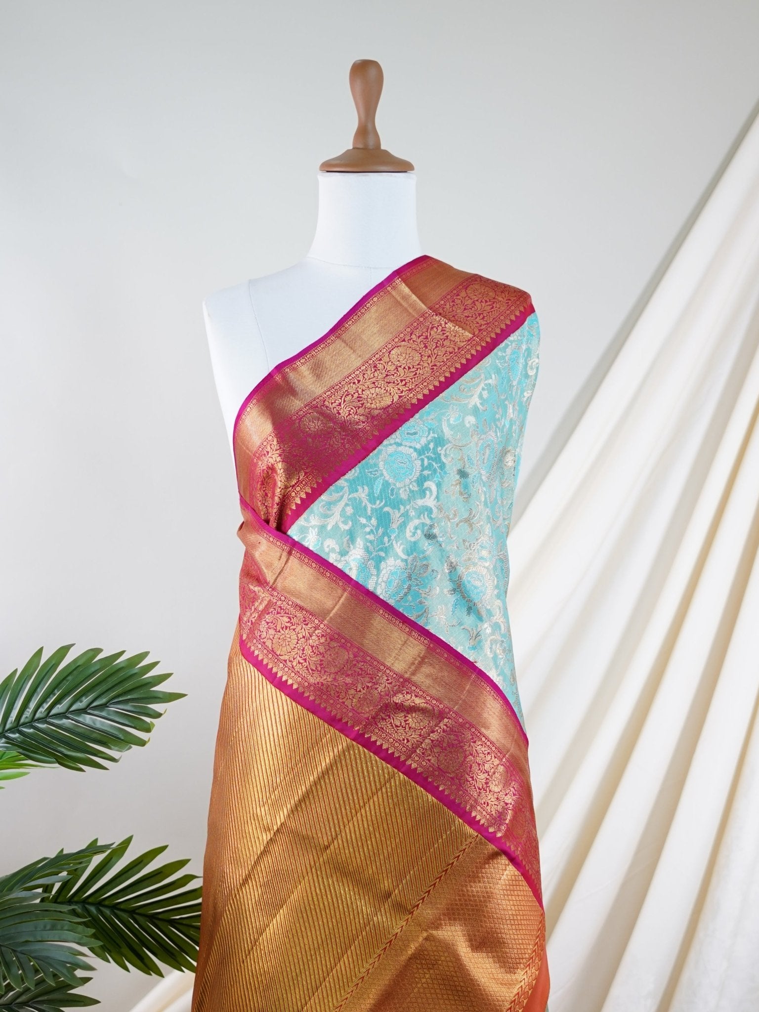 Kanchipuram Silk Aqua Green 100% Pure Silk - Manoranjitham Weaves - Handloom Store