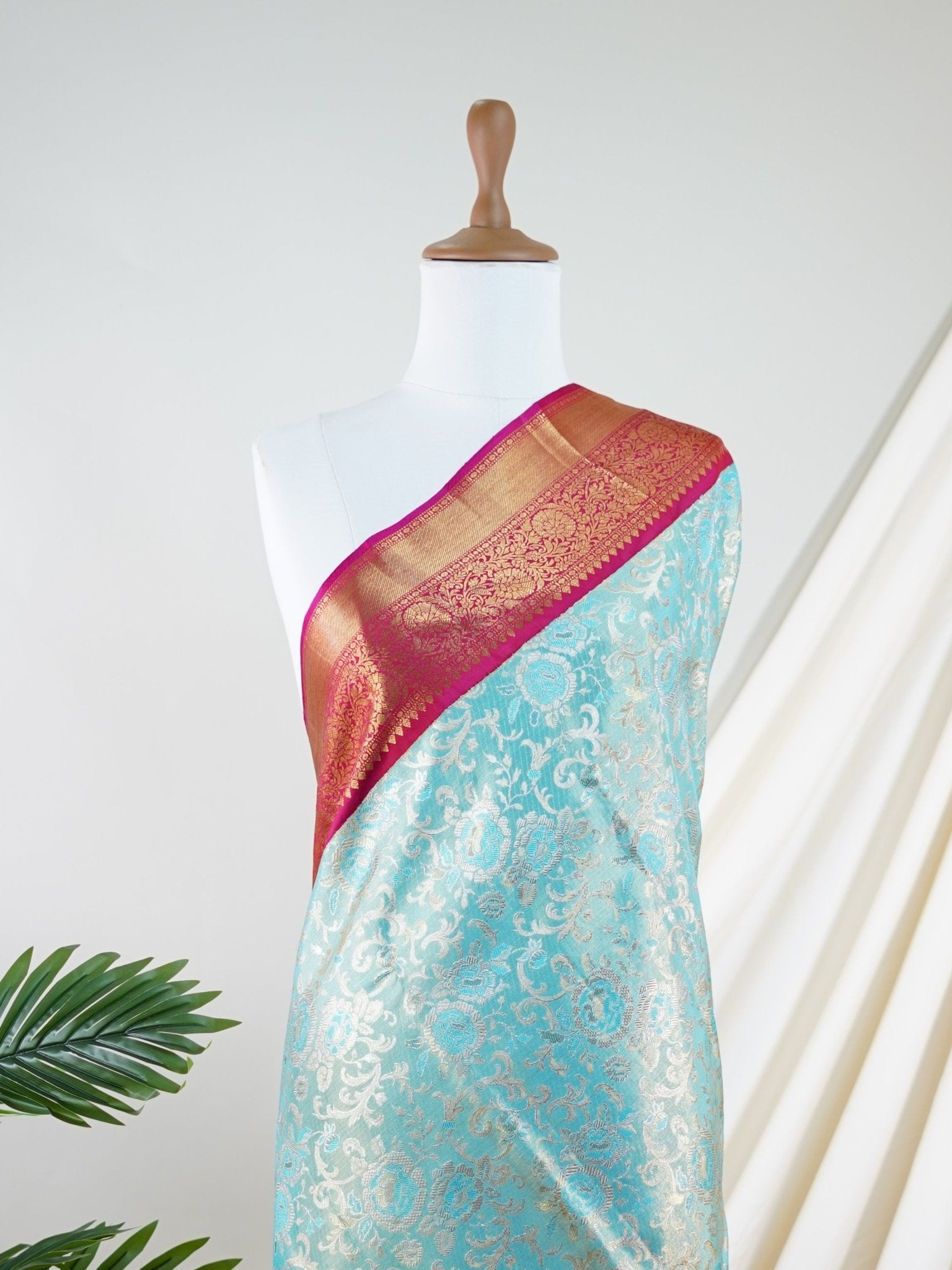 Kanchipuram Silk Aqua Green 100% Pure Silk - Manoranjitham Weaves - Handloom Store