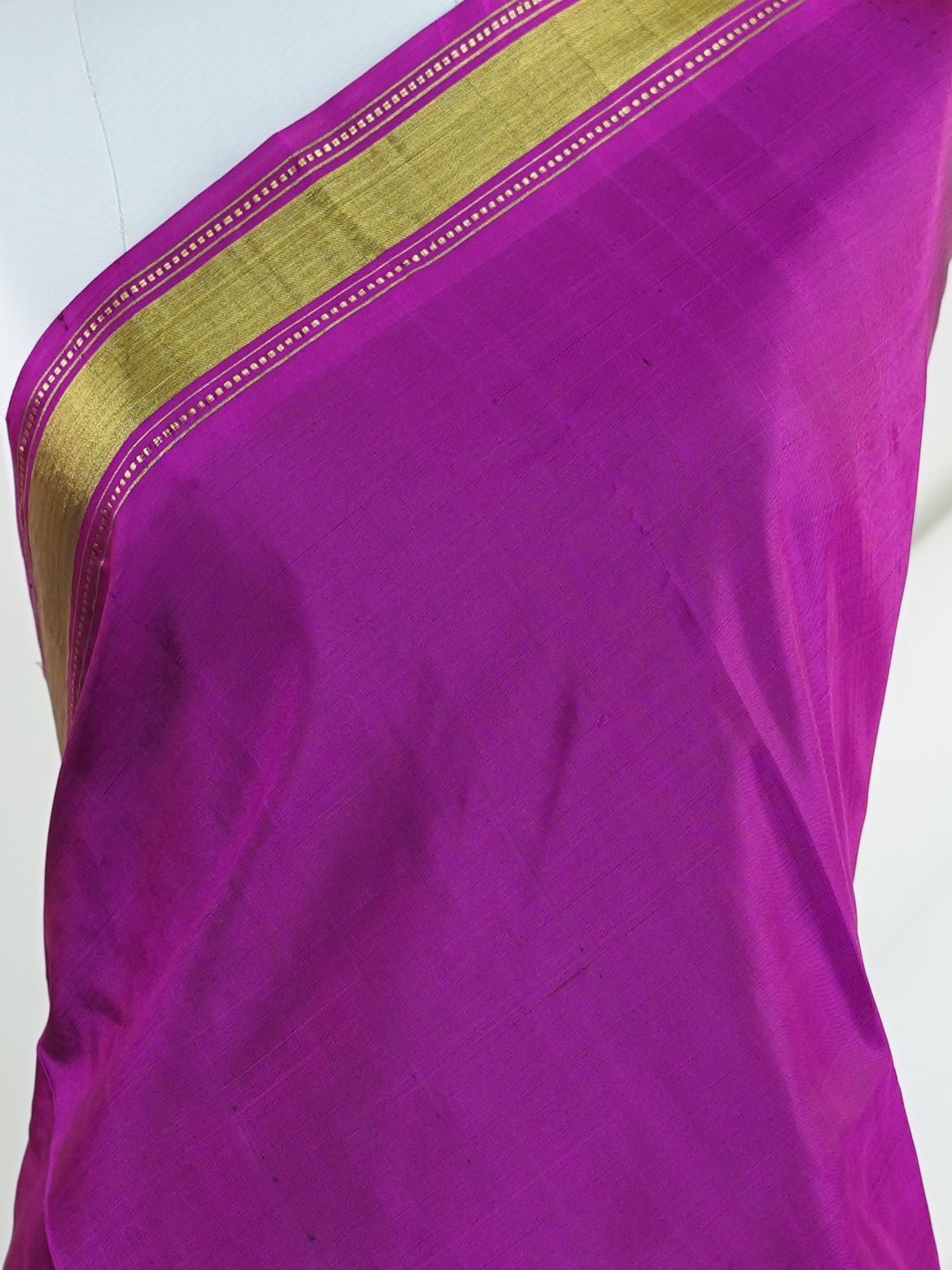 Venkatagiri Silk 100% Pure Silk - Manoranjitham Weaves - Handloom Store