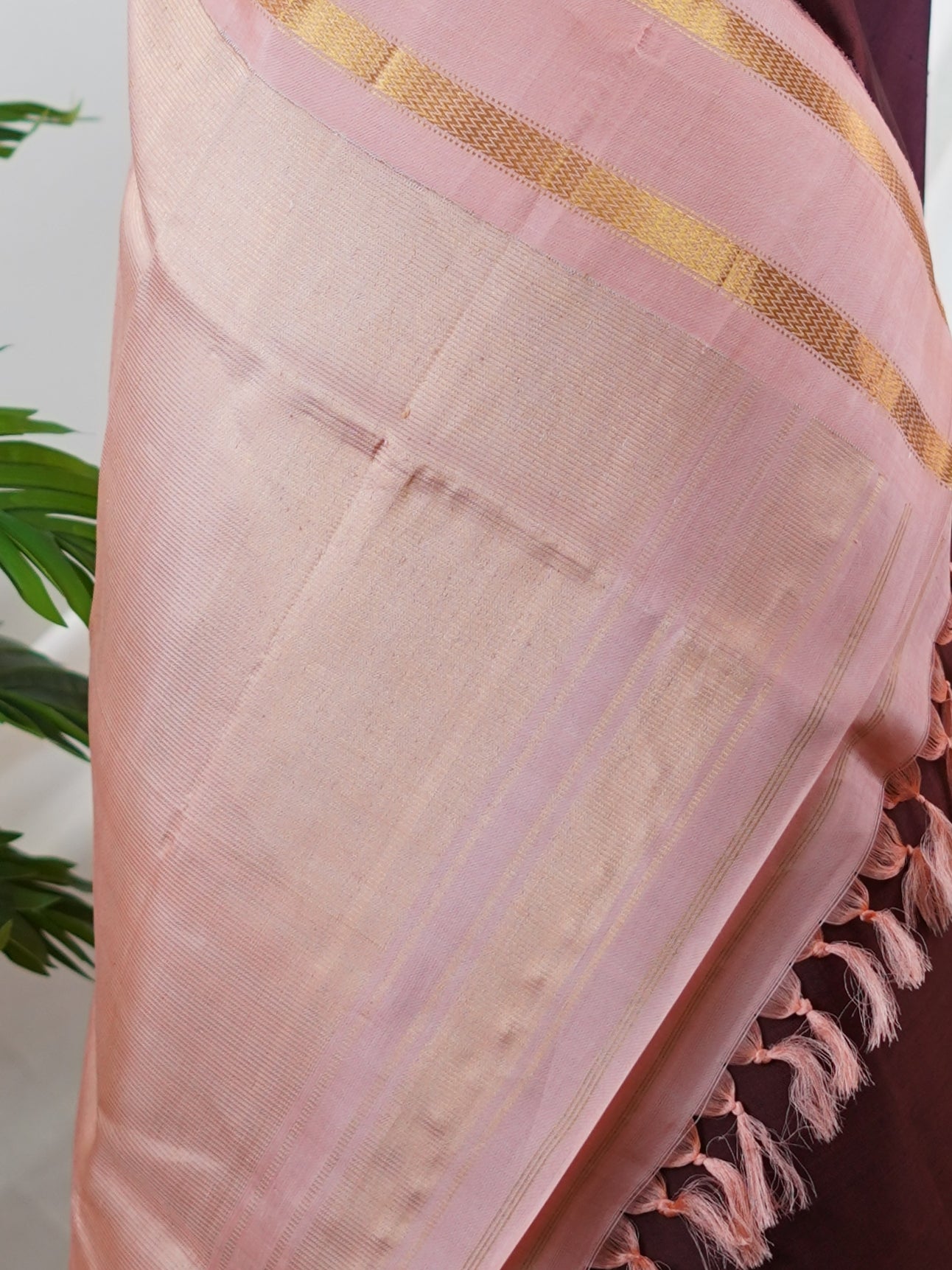 Gadwal Silk 100% Pure Silk - Manoranjitham Weaves - Handloom Store