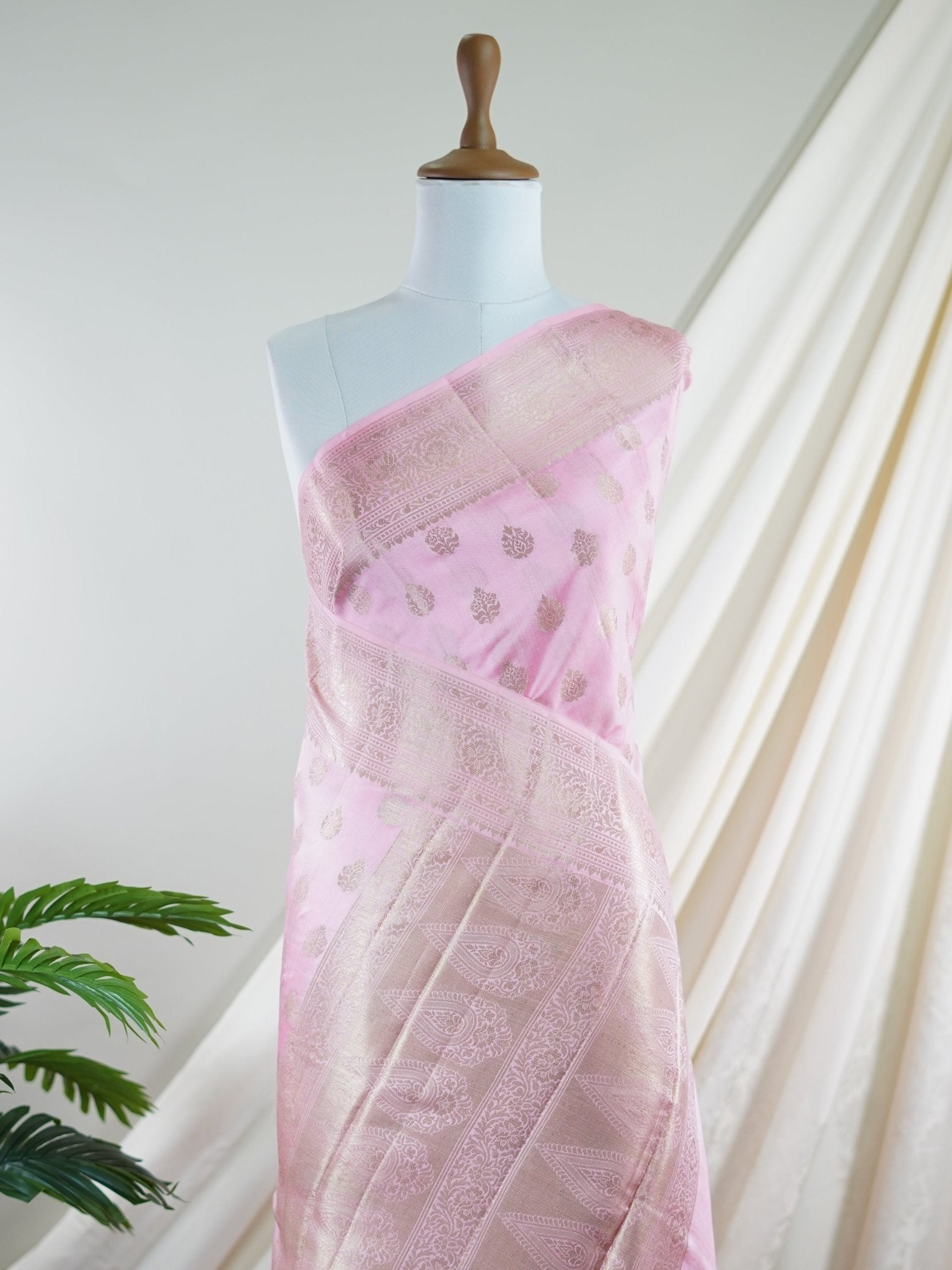 Chiniya Silk Baby Pink 100% Pure Chiniya Silk - Manoranjitham Weaves - Handloom Store
