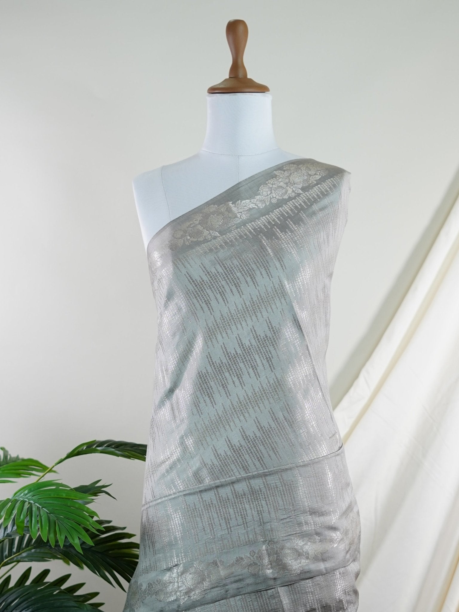 Katan Grey 100% Pure Katan Soft Silk - Manoranjitham Weaves - Handloom Store