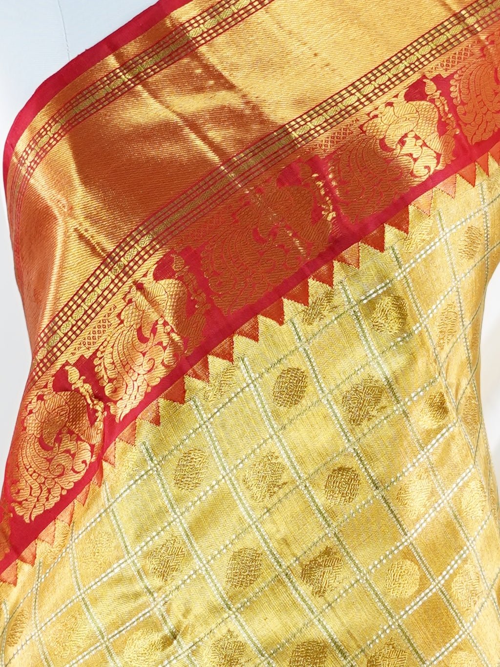 Kanchipuram Silk Gold 100% Pure Silk - Manoranjitham Weaves - Handloom Store