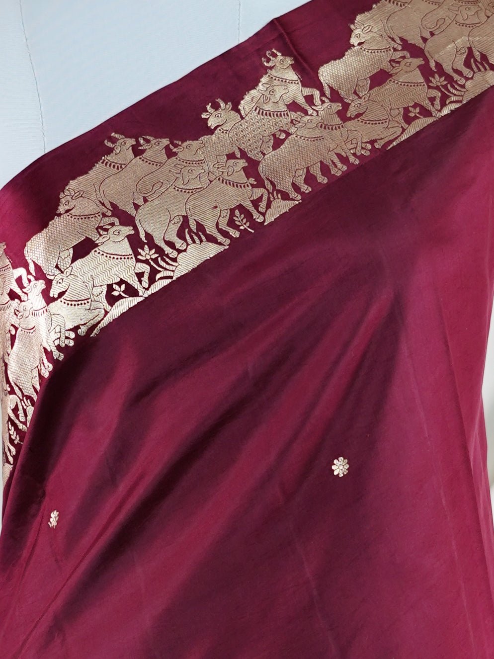 Katan Red 100% Pure Katan Silk - Manoranjitham Weaves - Handloom Store