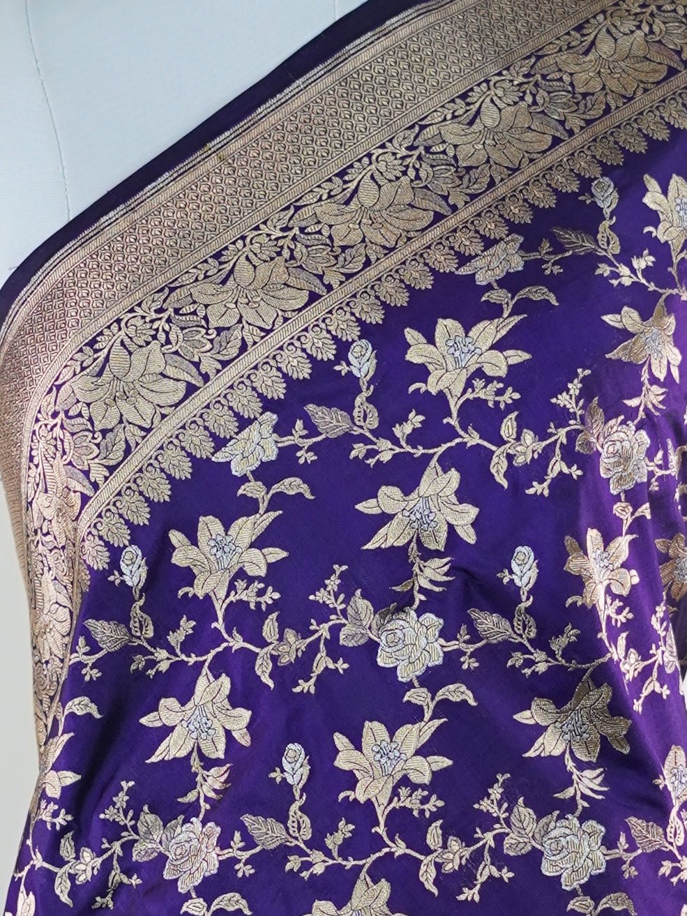 Katan Dark Purple 100% Pure Katan Silk - Manoranjitham Weaves - Handloom Store
