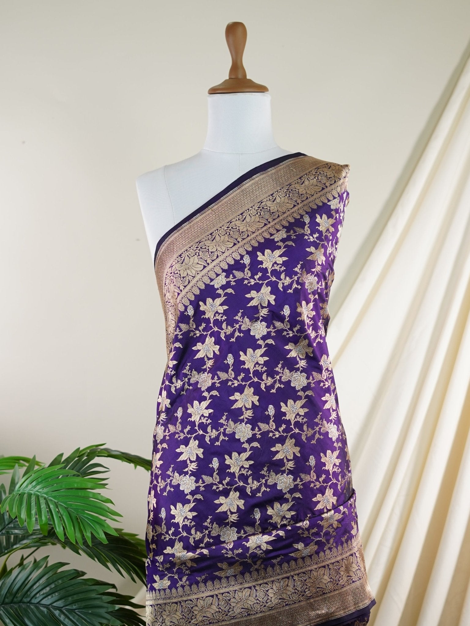 Katan Dark Purple 100% Pure Katan Silk - Manoranjitham Weaves - Handloom Store