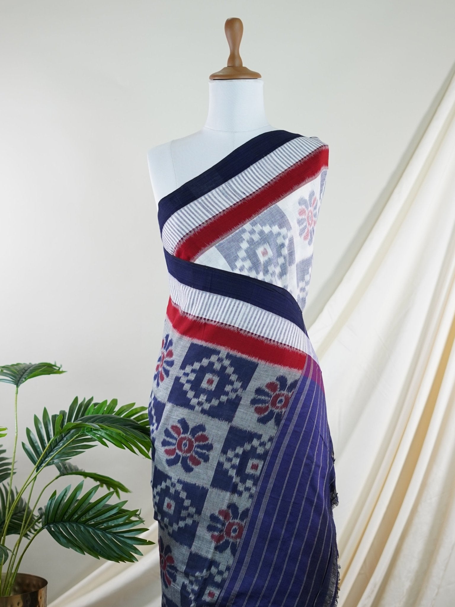 Handspun Cotton White 100% Pure Cotton - Manoranjitham Weaves - Handloom Store