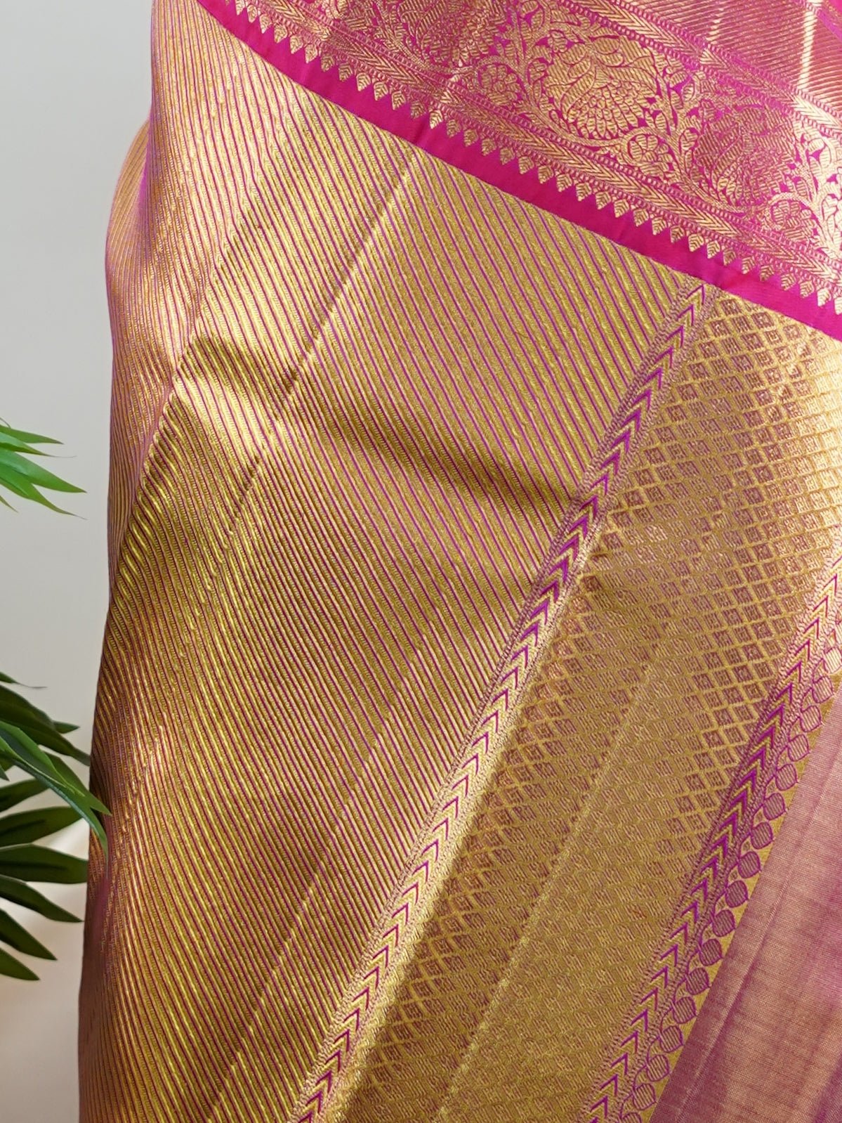 Kanchipuram Silk Lilac 100% Pure Silk - Manoranjitham Weaves - Handloom Store