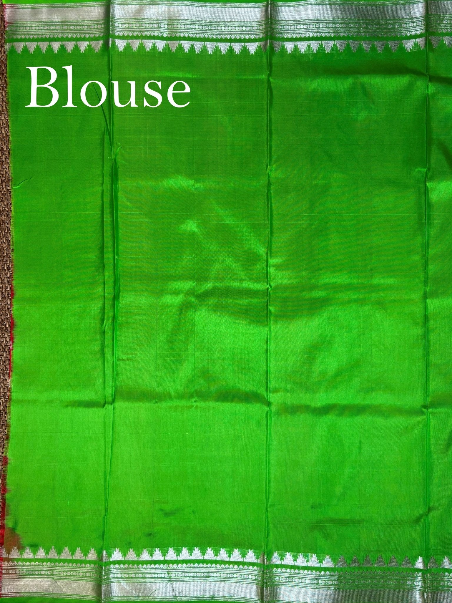 Venkatagiri Silk Red 100% Pure Silk - Manoranjitham Weaves - Handloom Store