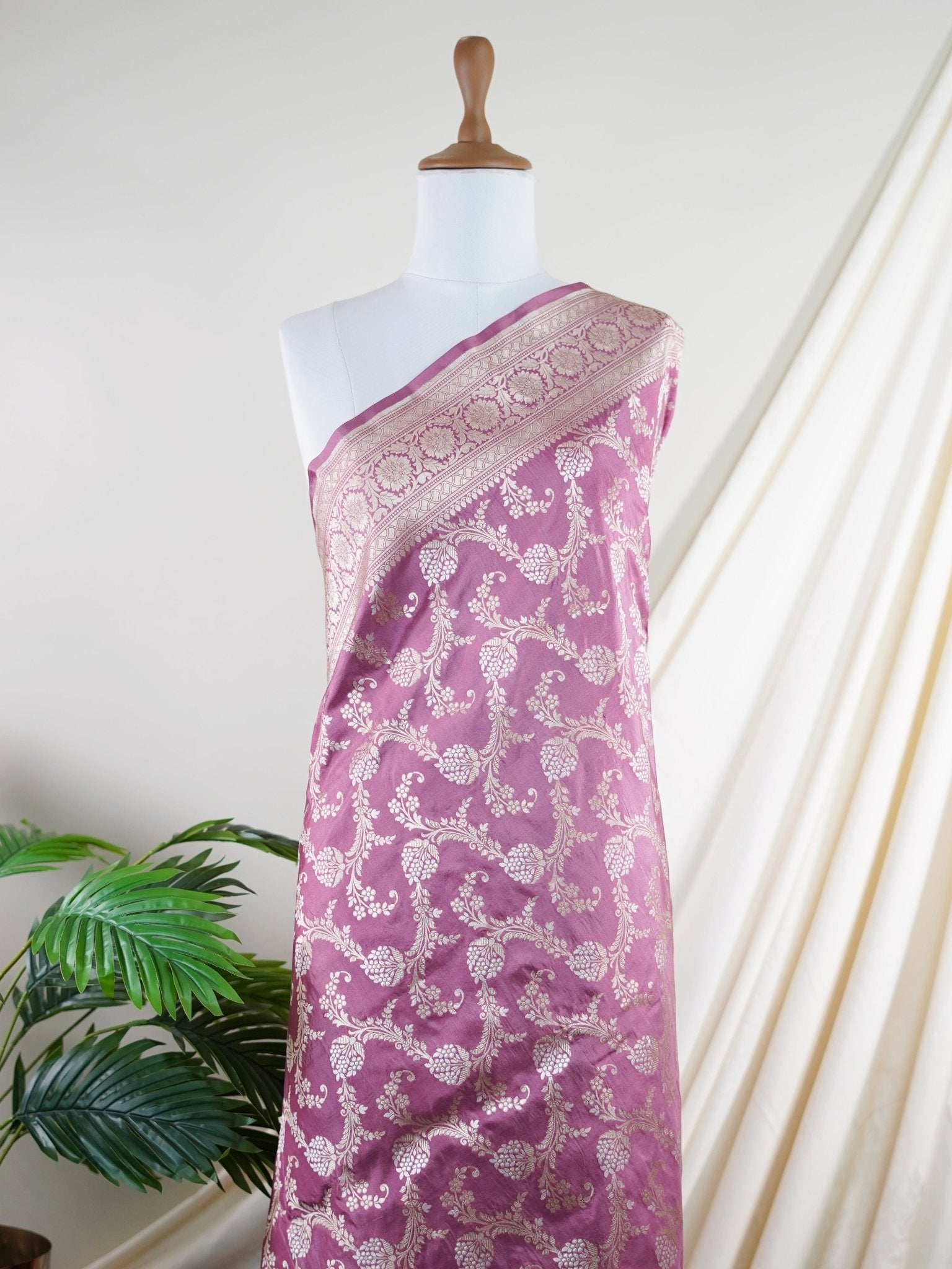 Katan Dark Red 100% Pure Katan Silk - Manoranjitham Weaves - Handloom Store