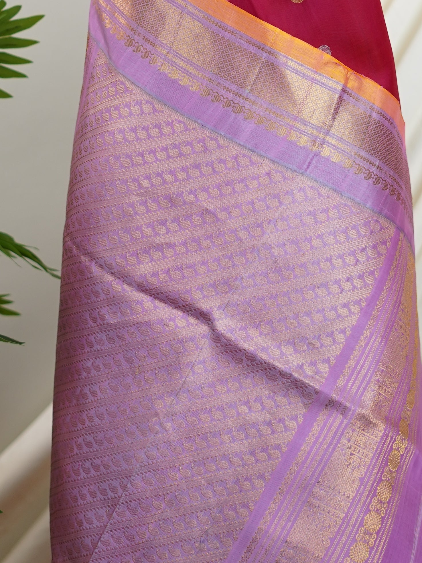 Gadwal Silk 100% Pure Silk - Manoranjitham Weaves - Handloom Store