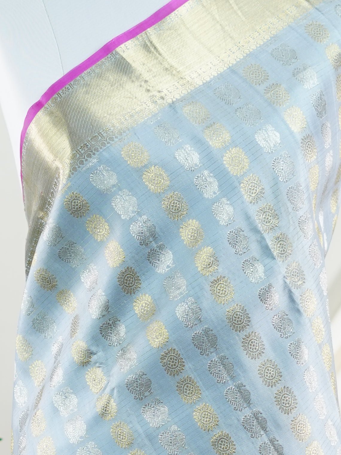 Kanchipuram Silk Silver 100% Pure Silk - Manoranjitham Weaves - Handloom Store