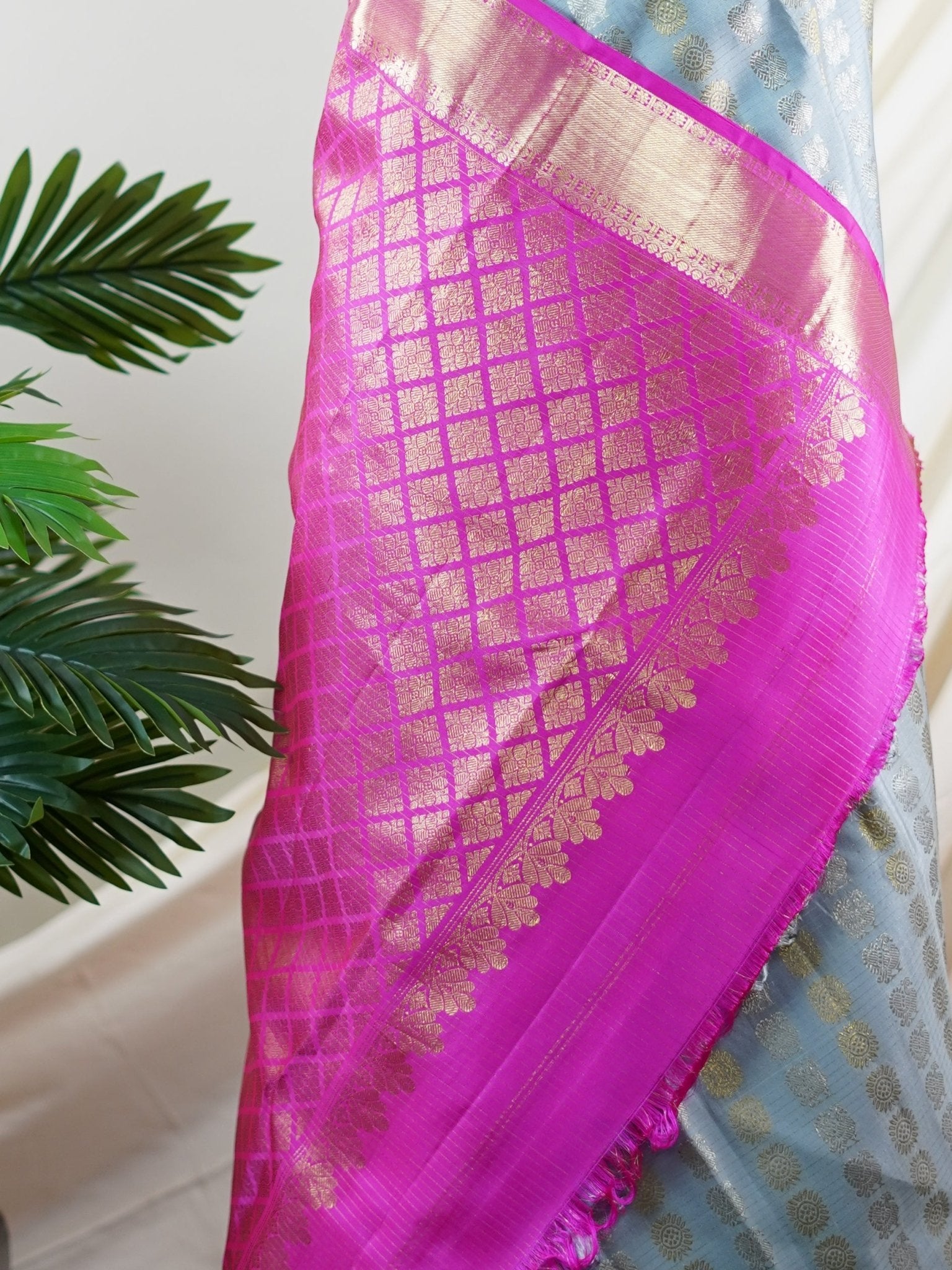 Kanchipuram Silk Silver 100% Pure Silk - Manoranjitham Weaves - Handloom Store