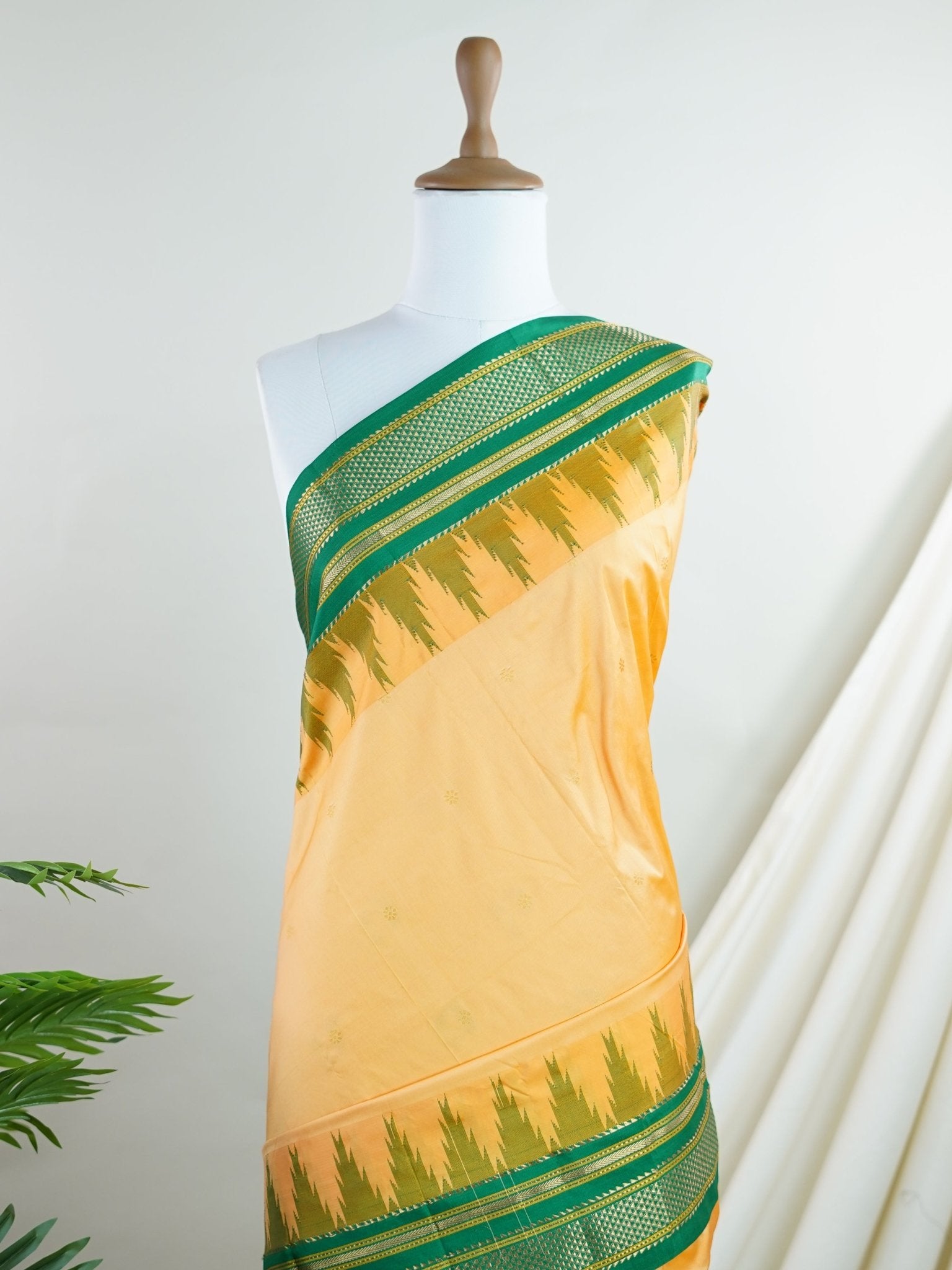 Semi Silk Semi Silk - Manoranjitham Weaves - Handloom Store