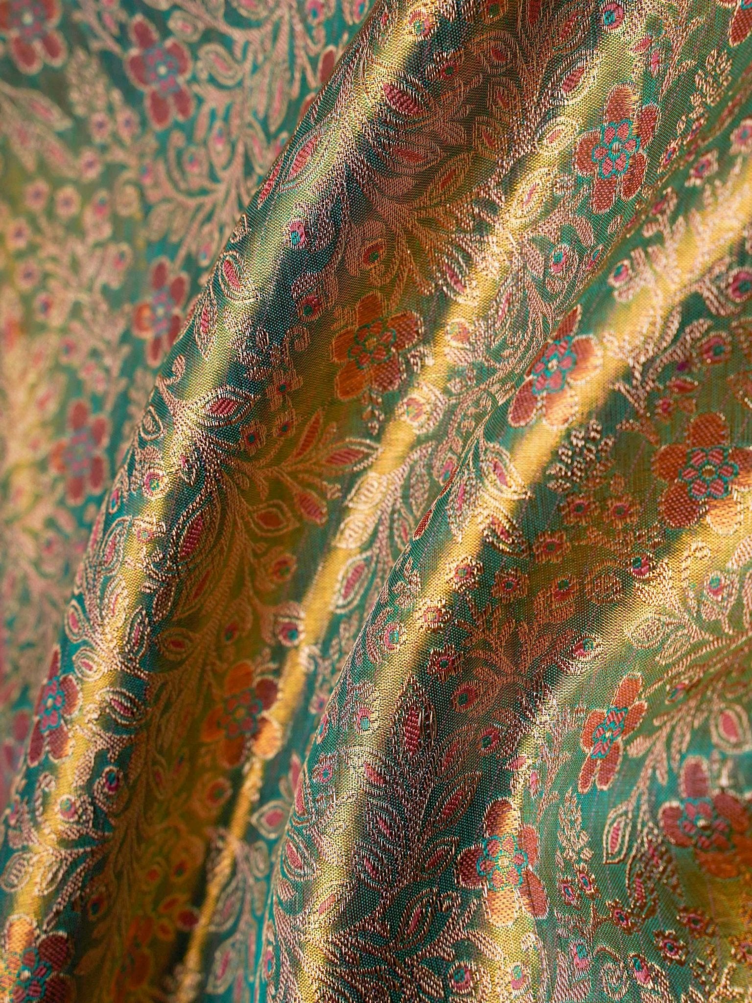 Kanchipuram Silk Handwoven to perfection, this 100% Pure Silk saree in Red with Red detailing is a tribute to India’s rich weaving traditions. Ideal for weddings and grand occasions. Paraj - Manoranjitham Weaves - Handloom Store