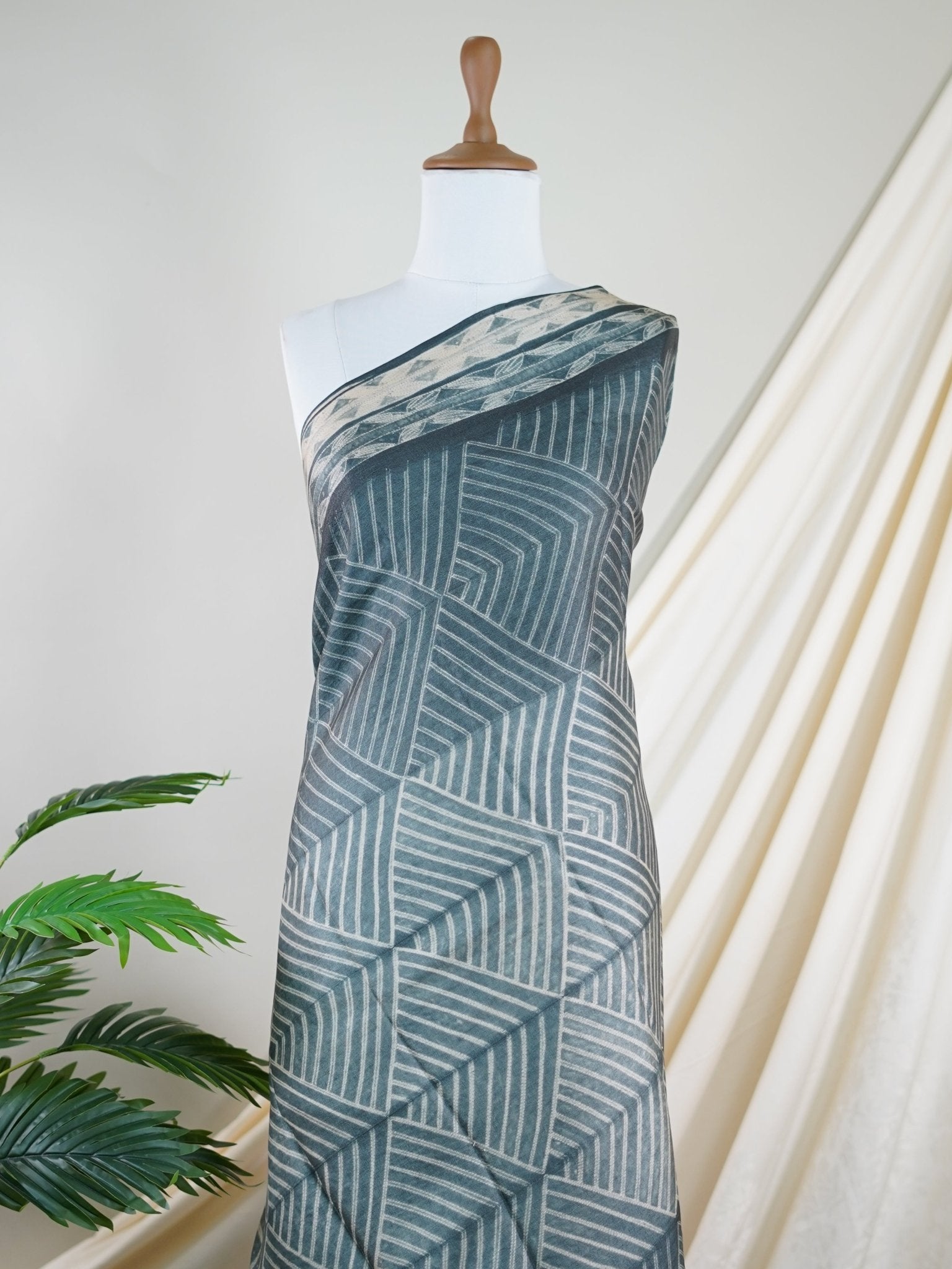 Tussar 100% Pure Tussar - Manoranjitham Weaves - Handloom Store