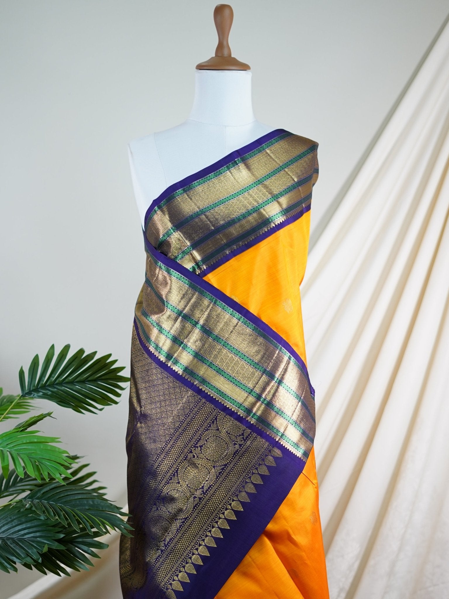 Kanchipuram Silk Orange 100% Pure Silk - Manoranjitham Weaves - Handloom Store