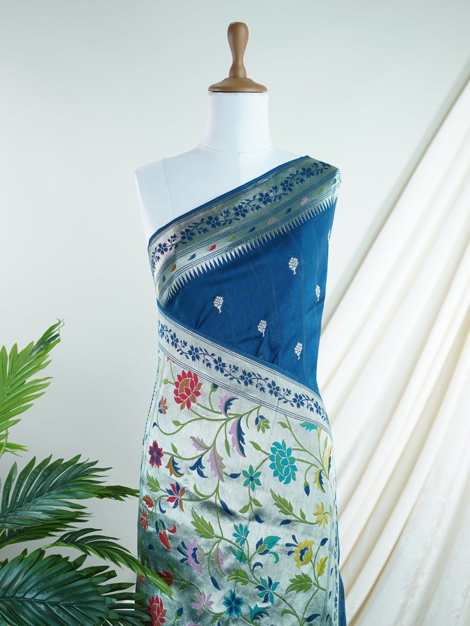 Georgette Blue Tussar Georgette - Manoranjitham Weaves - Handloom Store