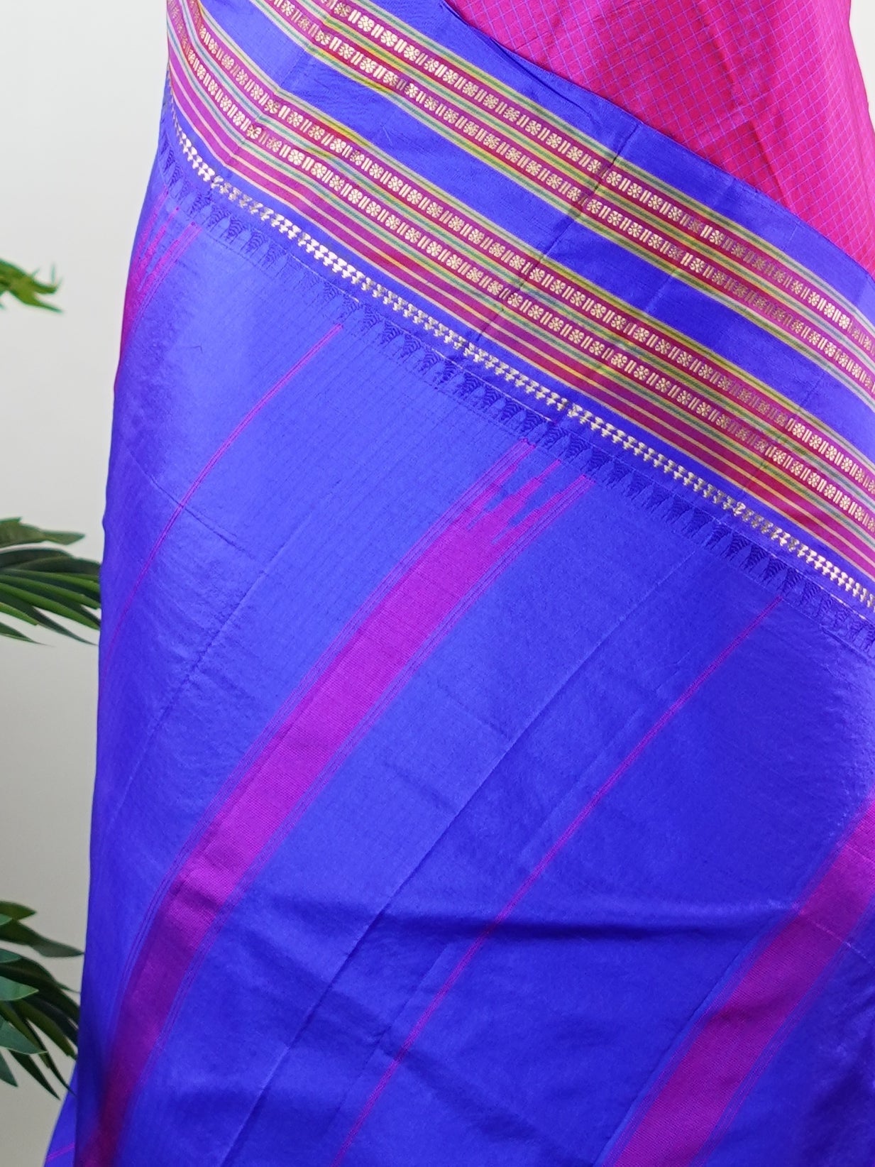 Narayanpet Pink 100% Pure Silk - Manoranjitham Weaves - Handloom Store