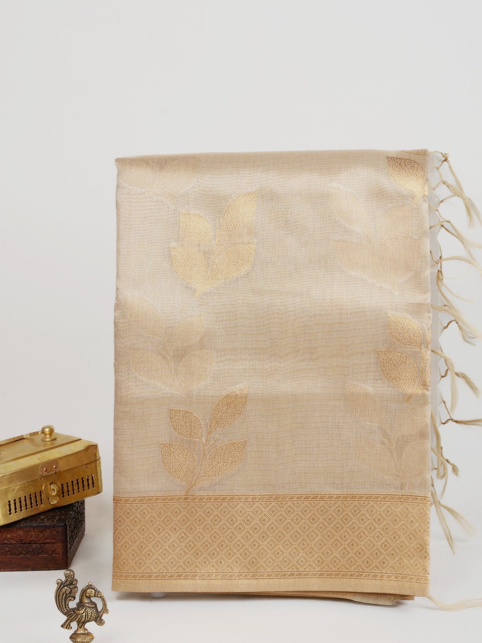 tissue Gold Kora Semi Tissue - Manoranjitham Weaves - Handloom Store