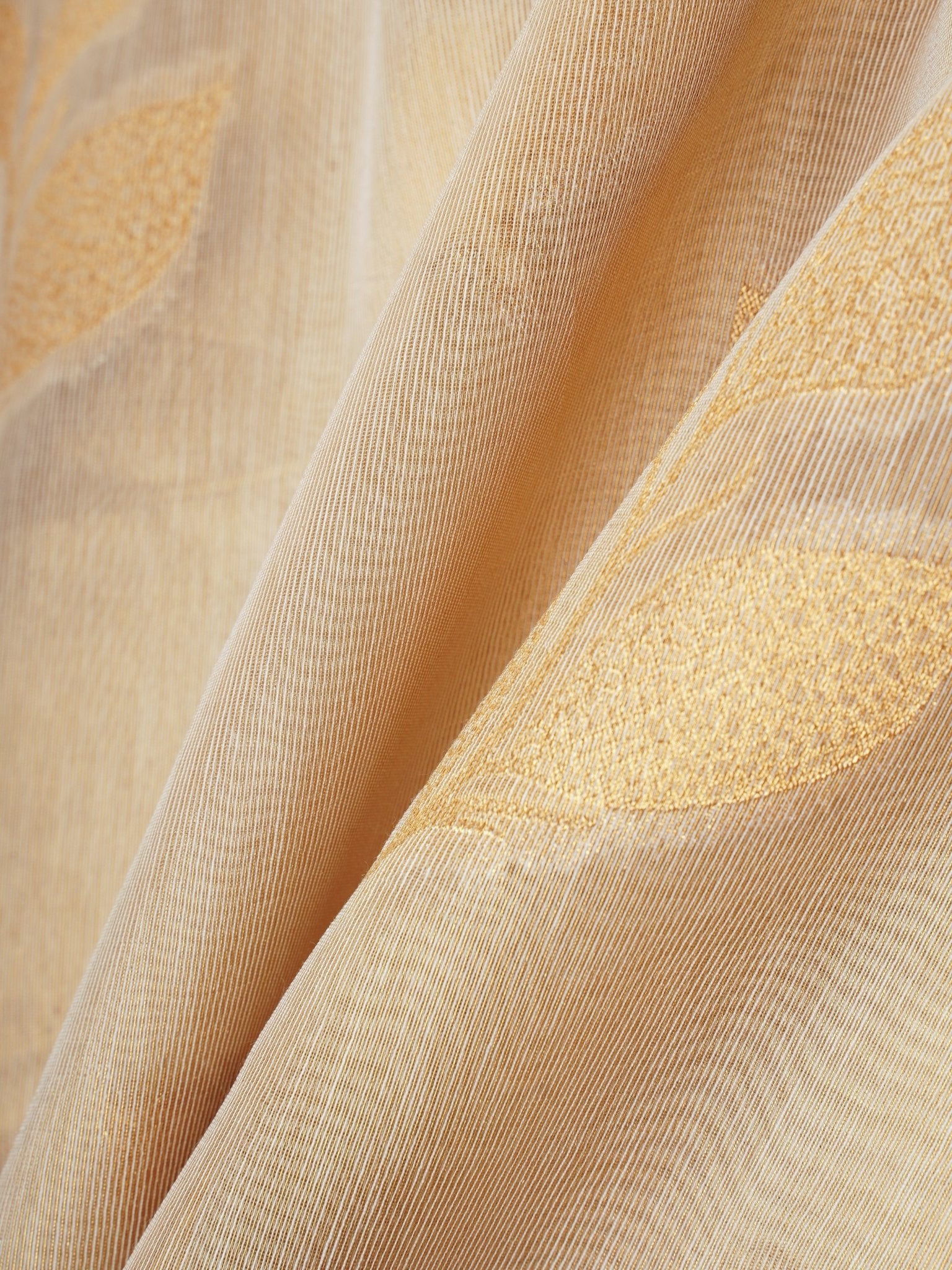 tissue Gold Kora Semi Tissue - Manoranjitham Weaves - Handloom Store