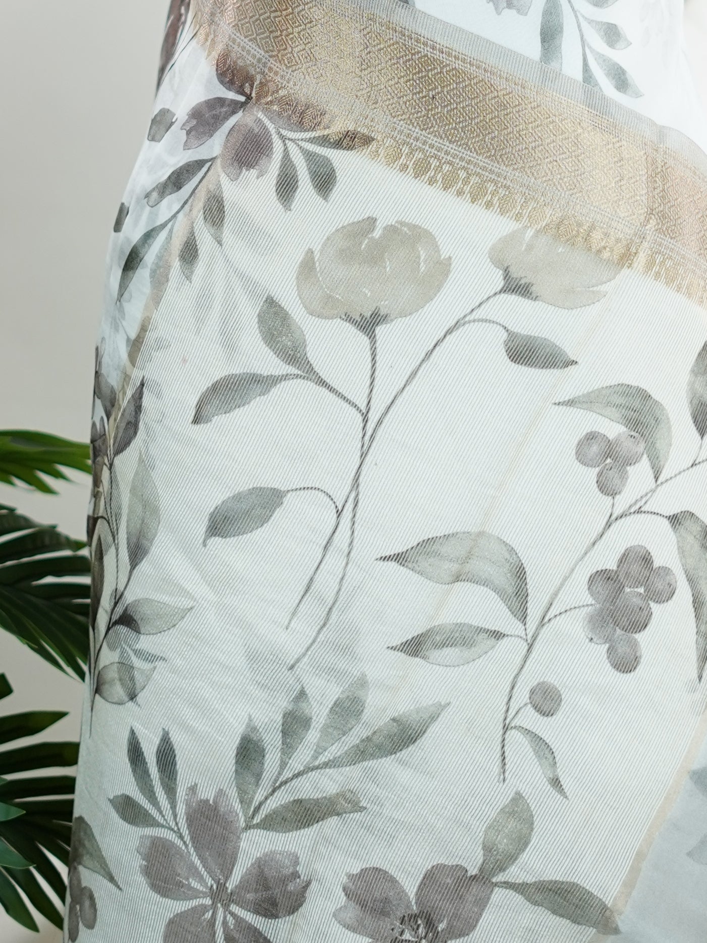 Organza White 100% Pure Organza Silk - Manoranjitham Weaves - Handloom Store