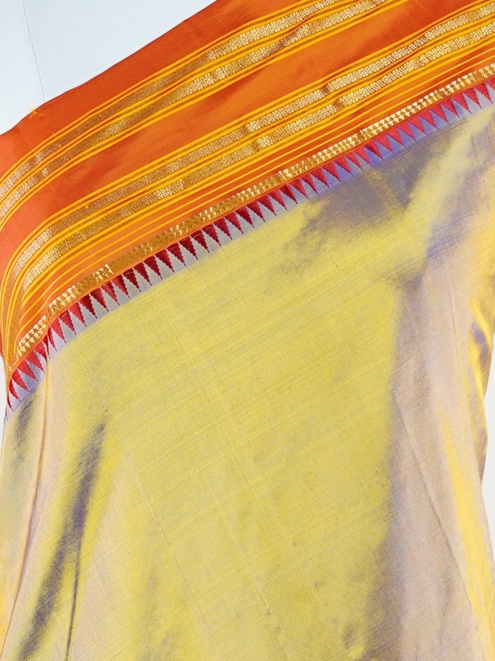 Narayanpet Puple Gold 100% Pure Silk - Manoranjitham Weaves - Handloom Store