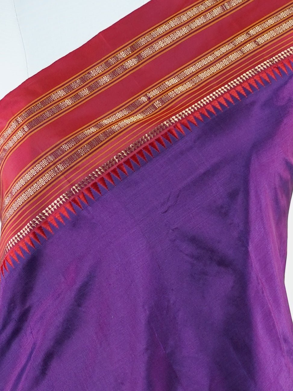 Narayanpet Violet 100% Pure Silk - Manoranjitham Weaves - Handloom Store